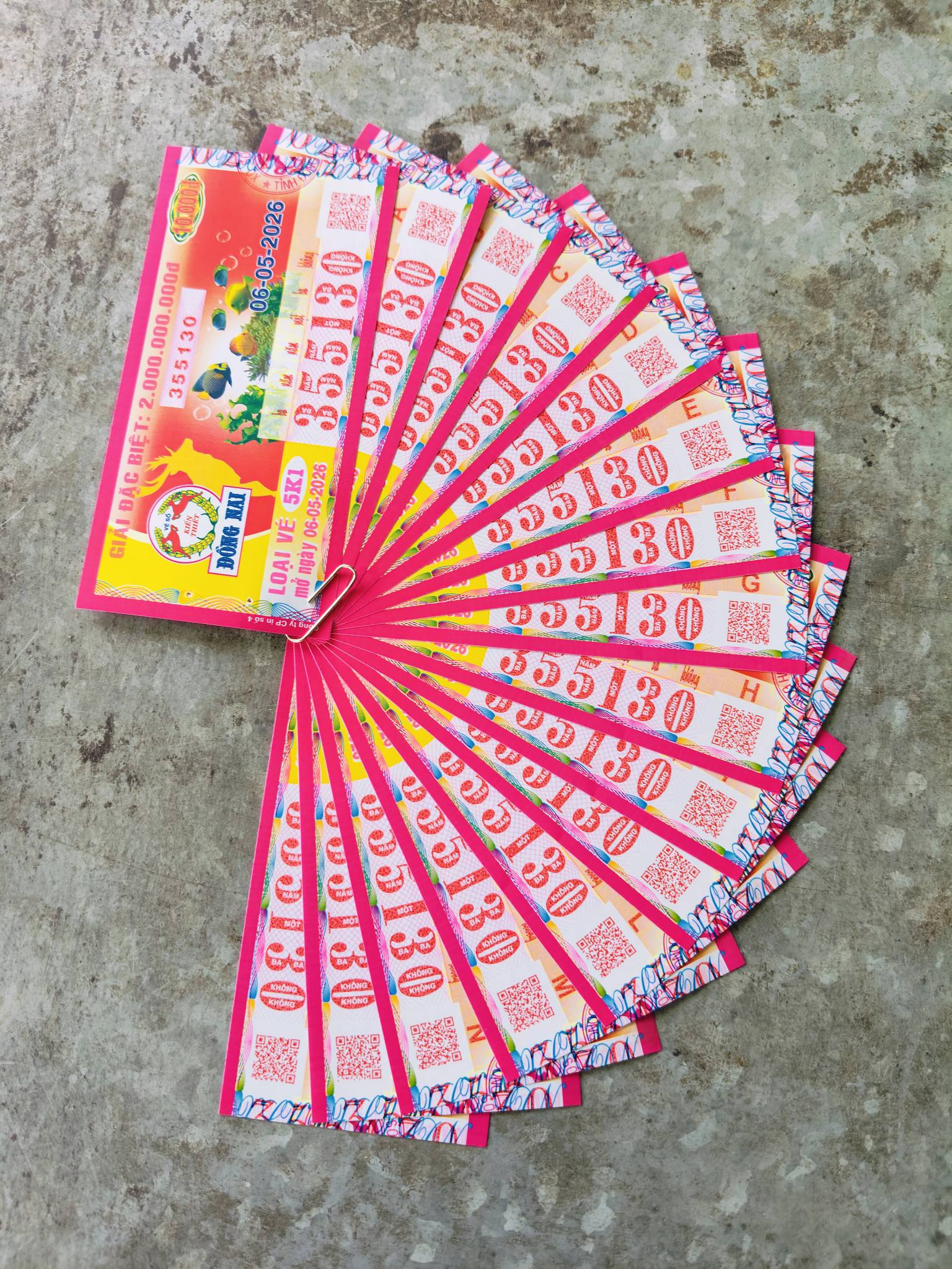 Chiều 6-5, lộ diện nơi trúng 1 giải độc đắc và 2 giải an ủi xổ số miền Nam  - Ảnh 8.
