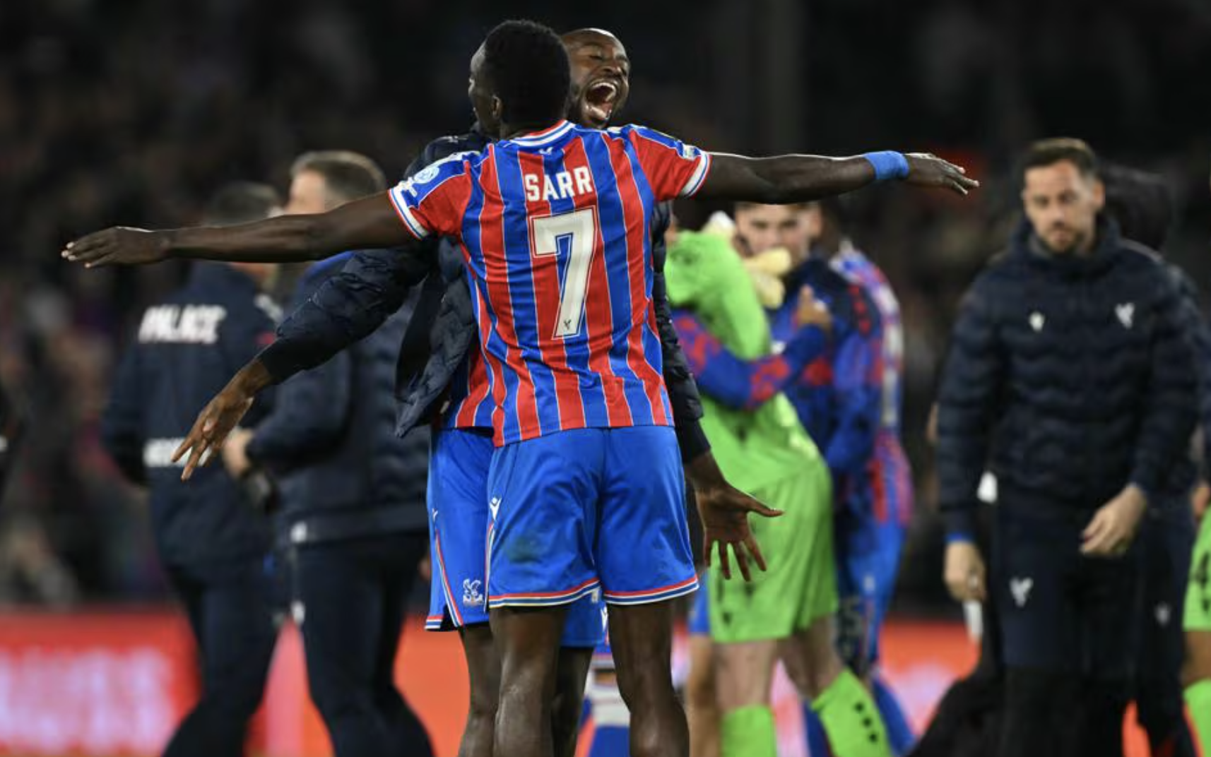 Premier League: Từ giải đấu gi&agrave;u nhất đến thế lực số một ch&acirc;u &Acirc;u - Ảnh 6.