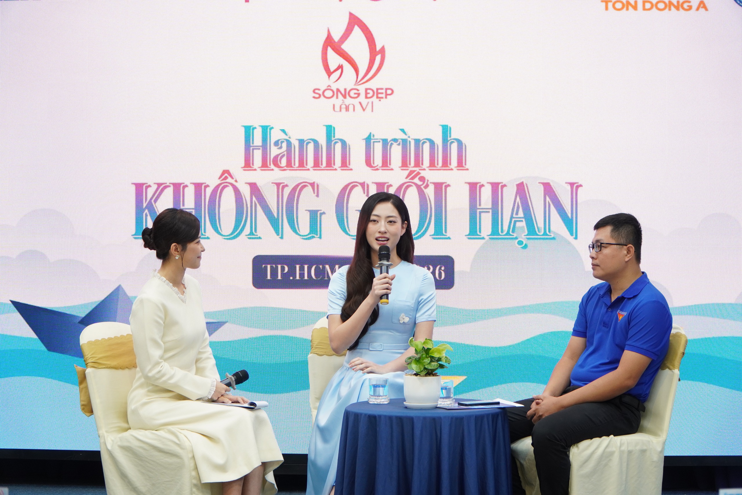 Hoa hậu Lương Thùy Linh làm giám khảo Cuộc thi Sống đẹp của báo Thanh Niên - Ảnh 5.