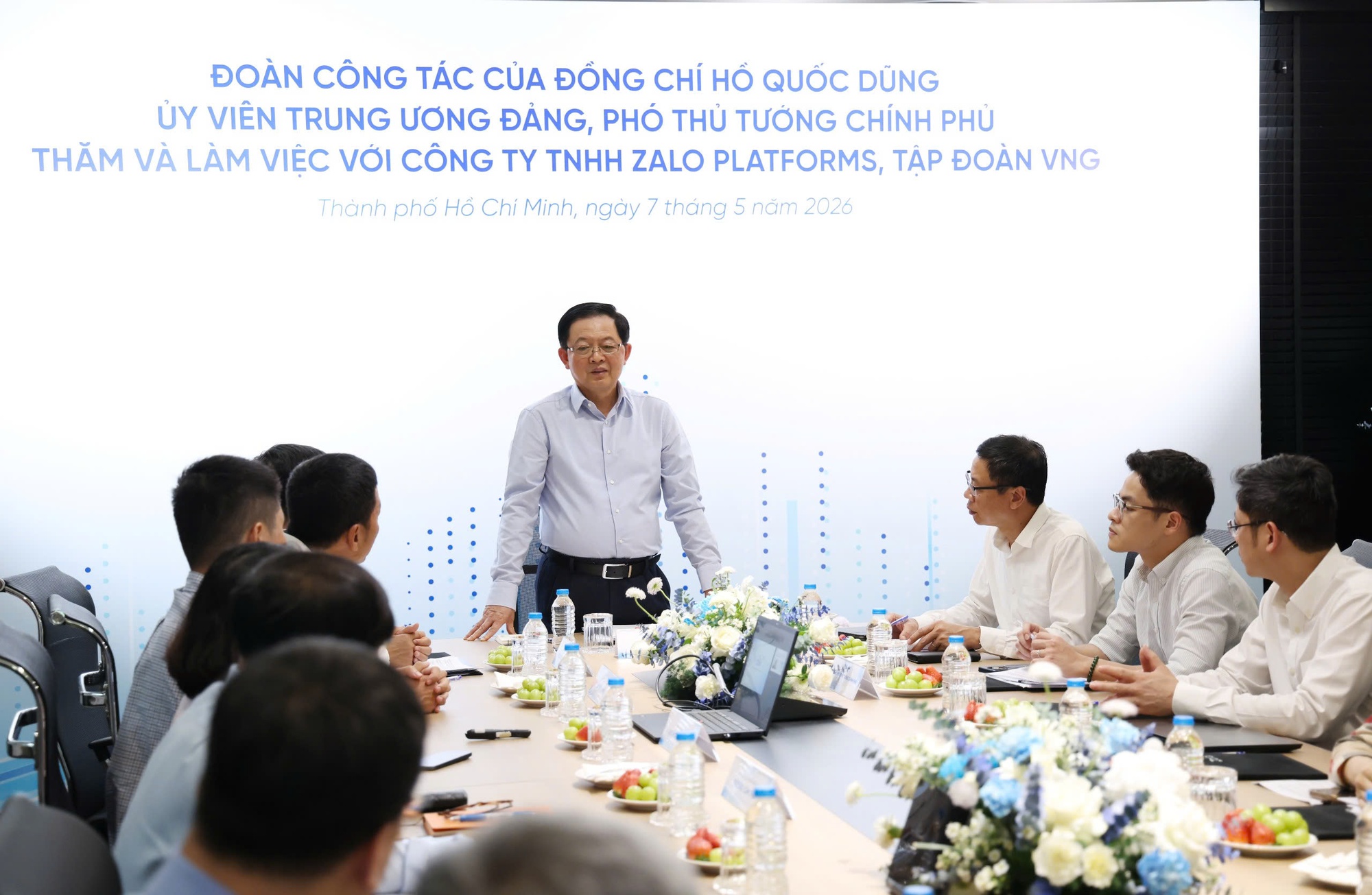 Phó Thủ tướng Hồ Quốc Dũng làm việc với các doanh nghiệp công nghệ hàng đầu tại TPHCM - Ảnh 2.