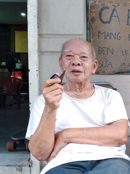 Nh&agrave; thơ Phạm Thi&ecirc;n Thư qua đời - Ảnh 3.