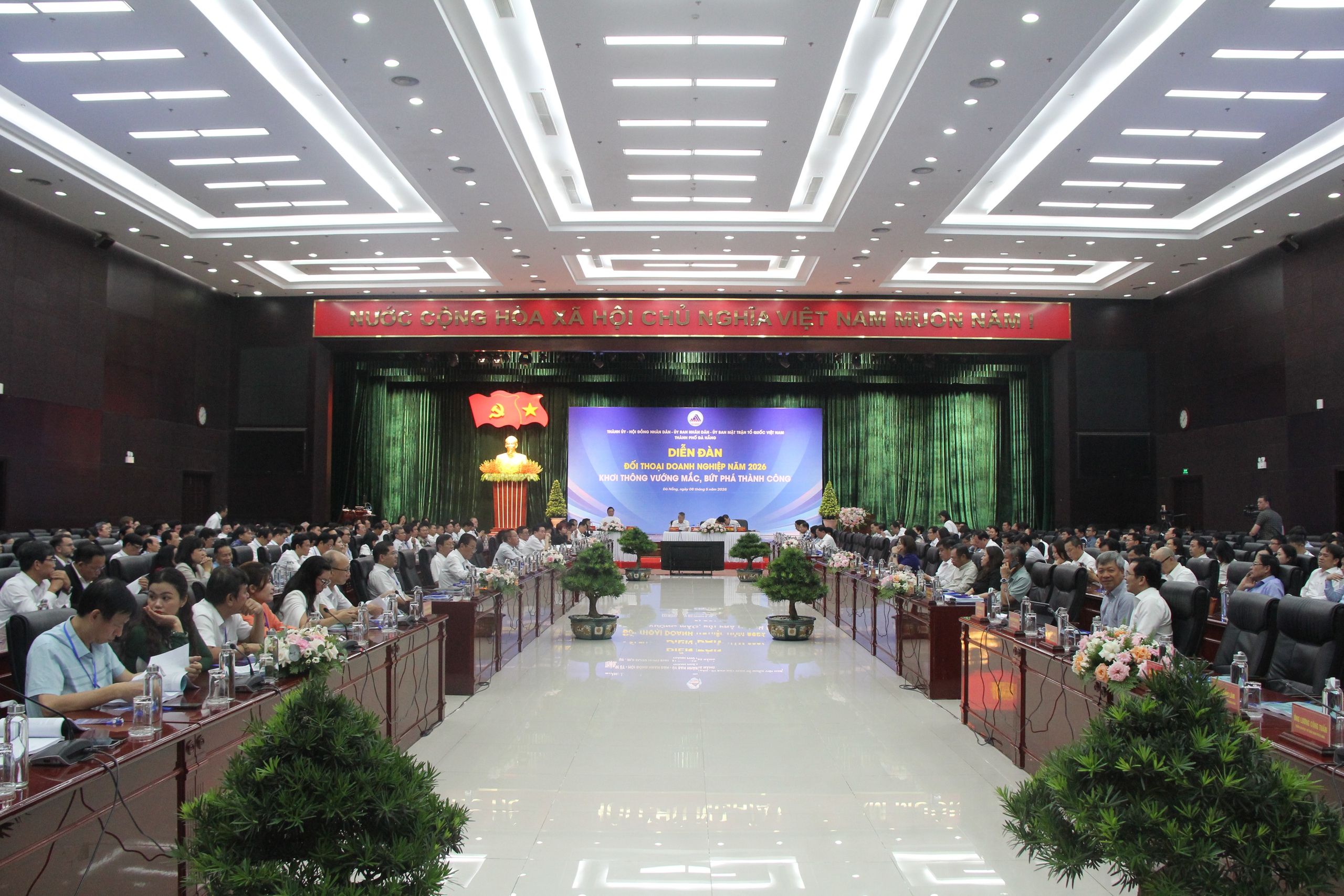 Chủ tịch Đà Nẵng cam kết hỗ trợ doanh nghiệp: Nói là làm , làm là có kết quả - Ảnh 3.