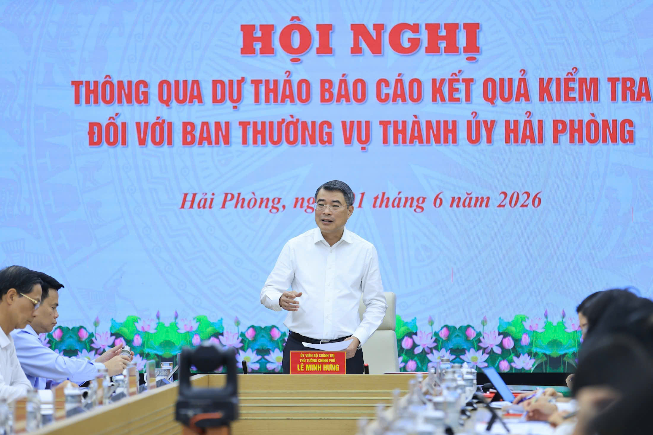 Thủ tướng yêu cầu Hải Phòng tiên phong đổi mới mô hình tăng trưởng 2026 - Ảnh 2.