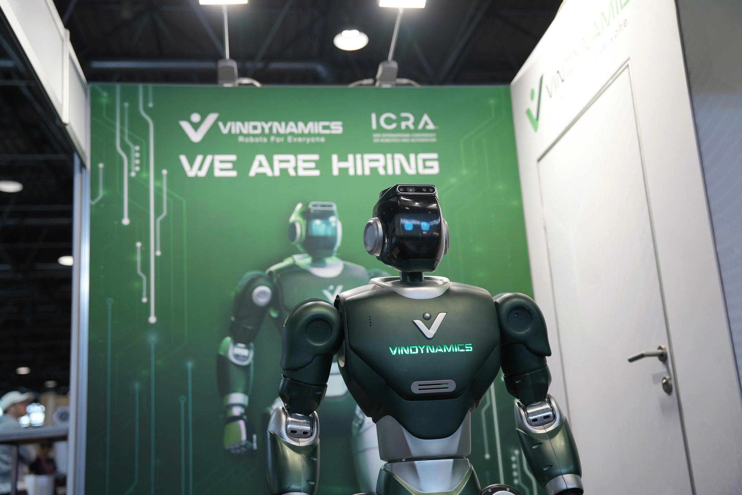 Vingroup đưa robot hình người ra thế giới, Dyno có gì đặc biệt? - Ảnh 1.