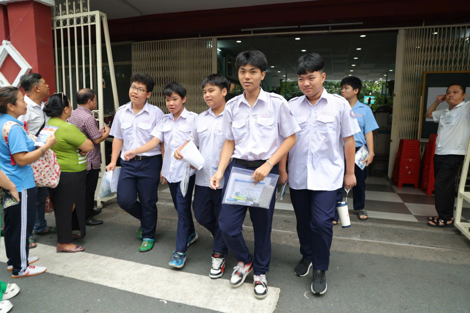 Có nên uống thuốc bổ não vào mùa thi? - Ảnh 1.