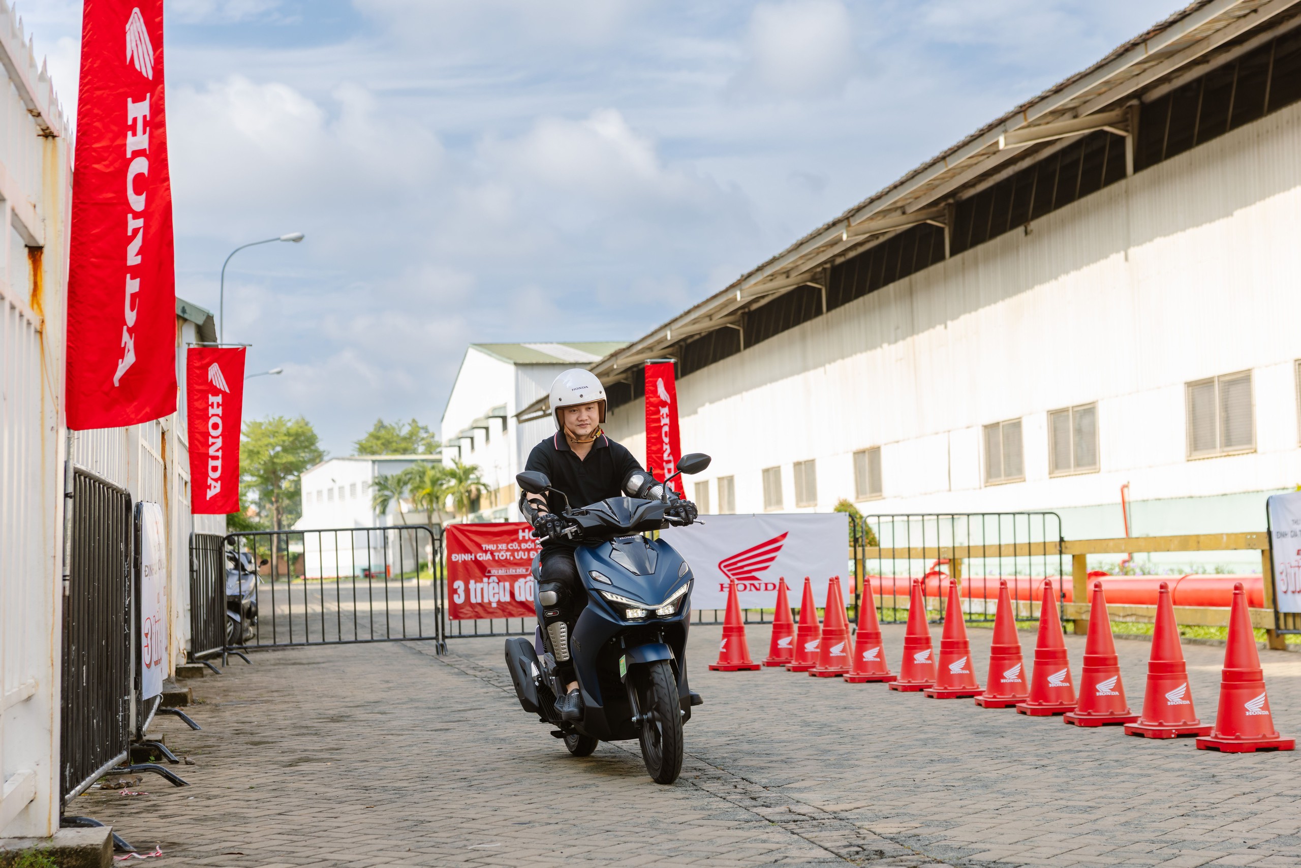 Honda Việt Nam khởi động chương trình “Thu xe cũ, đổi xe mới” trên cả nước - Ảnh 5.