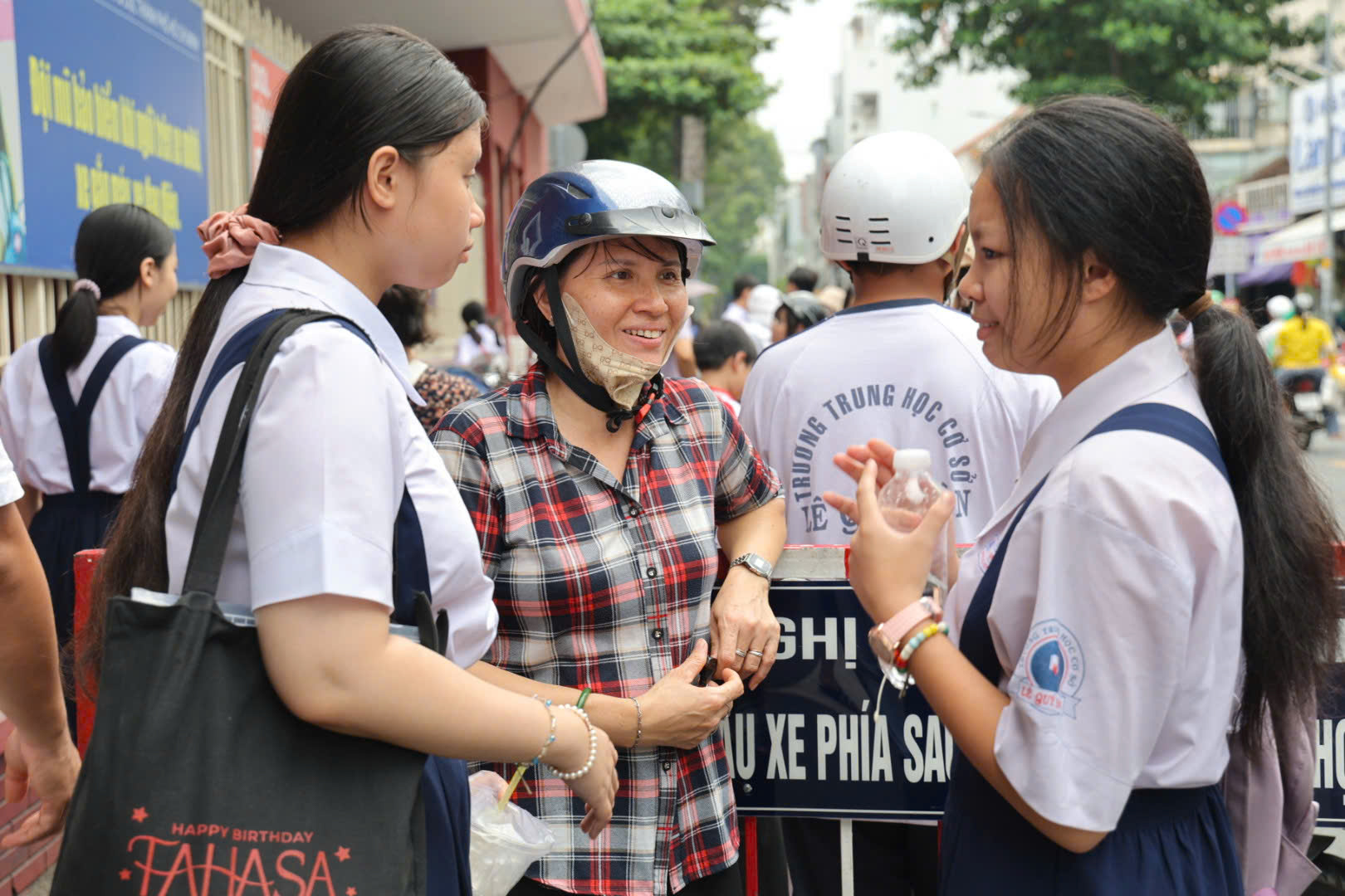 Bí quyết vàng để sĩ tử chinh phục mọi mùa thi - Ảnh 1.
