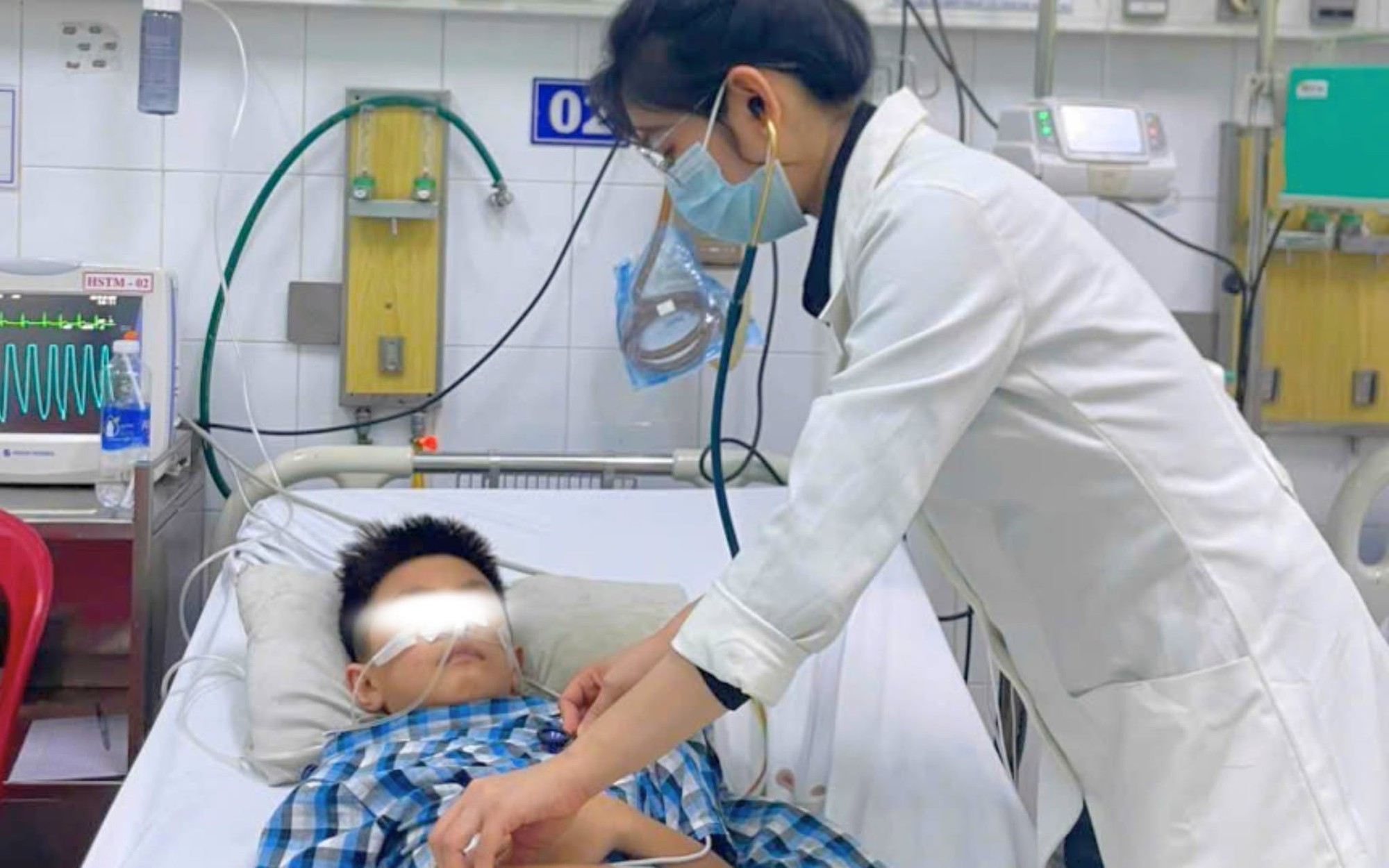 Bệnh viện Quân y 120 đột phá công nghệ, hướng đến bệnh viện thông minh - Ảnh 2.