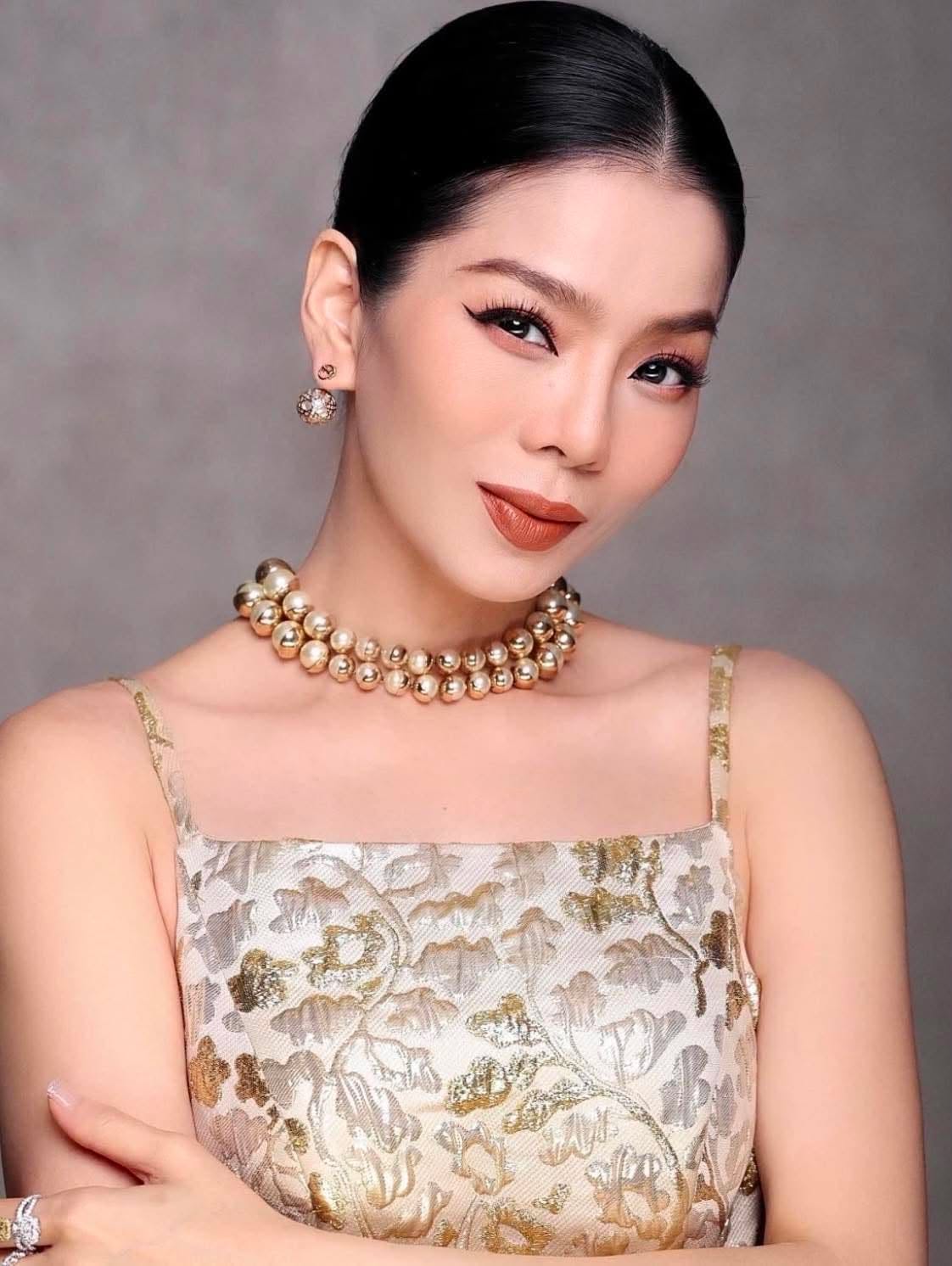 Phương Anh, Lệ Quyên, Hồ Trung Dũng hội ngộ tại HTV với đêm nhạc 