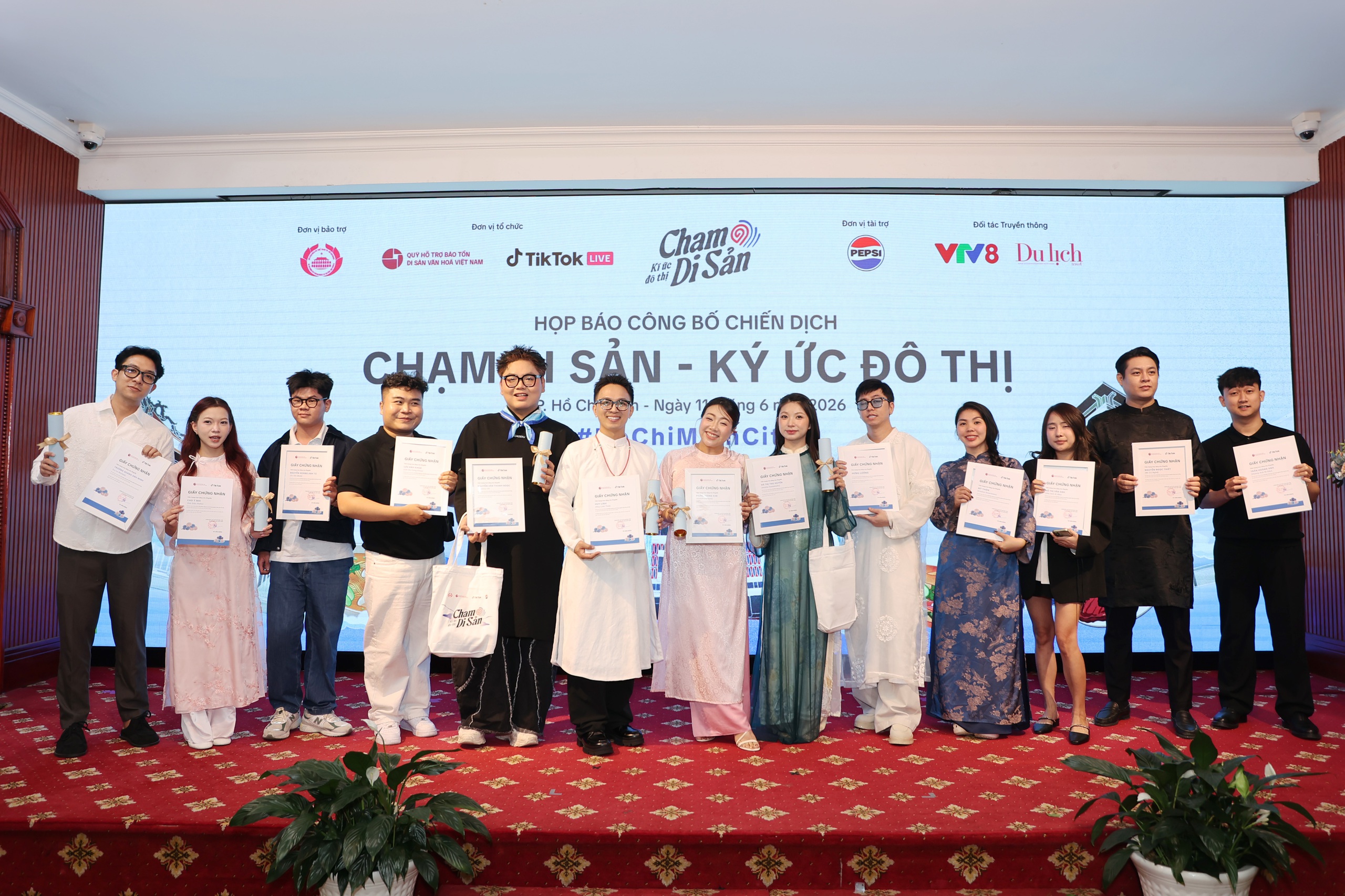 Cơm tấm, hủ tíu… được vào chương trình “Chạm Di sản - Ký ức đô thị” - Ảnh 2.