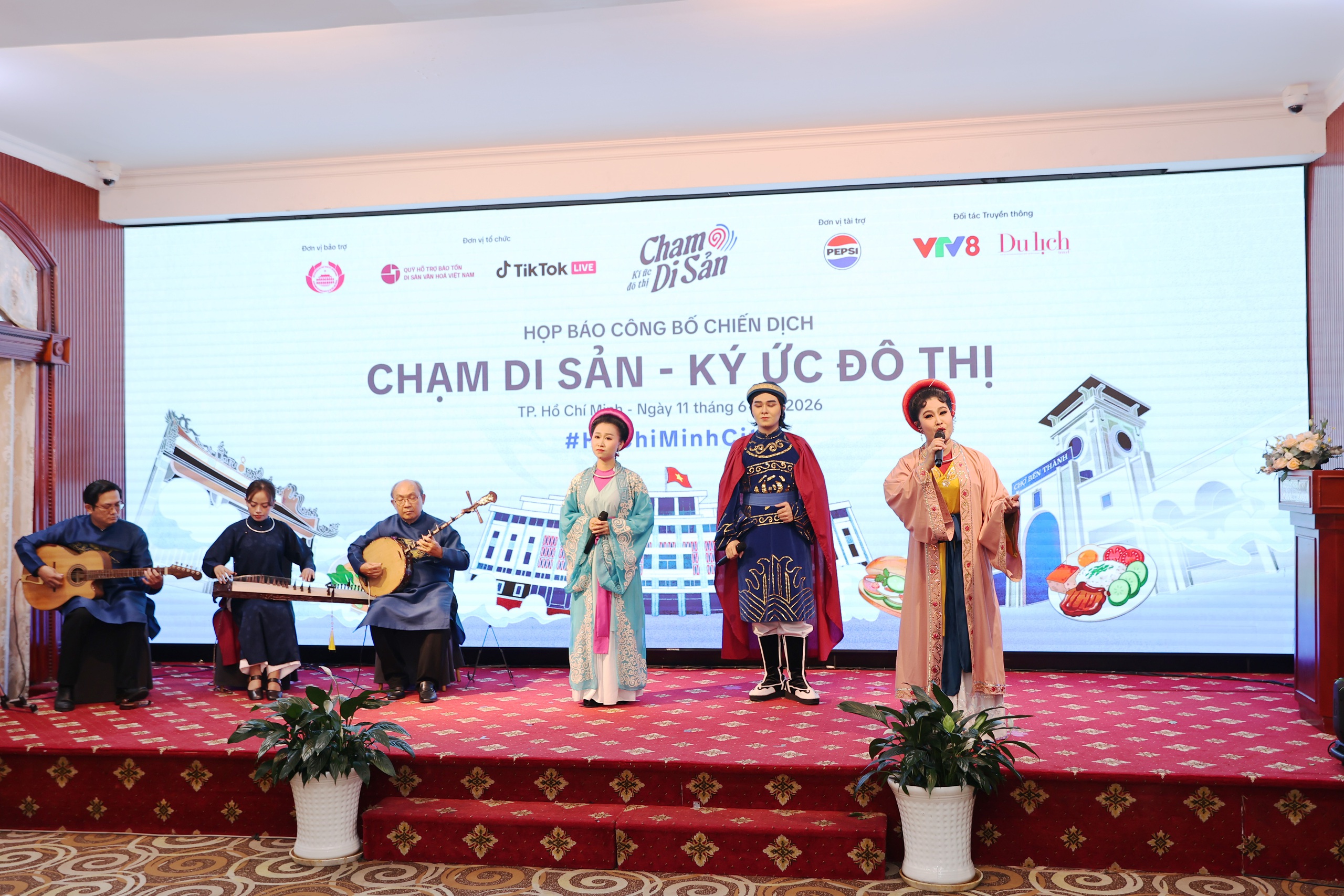 Cơm tấm, hủ tíu… được vào chương trình “Chạm Di sản - Ký ức đô thị” - Ảnh 1.