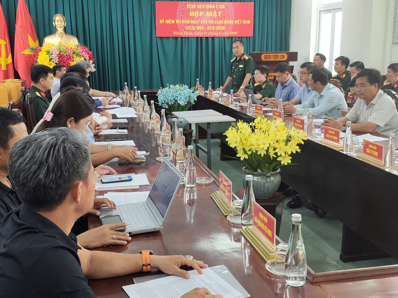 Bệnh viện Quân y 120 đột phá công nghệ, hướng đến bệnh viện thông minh - Ảnh 1.
