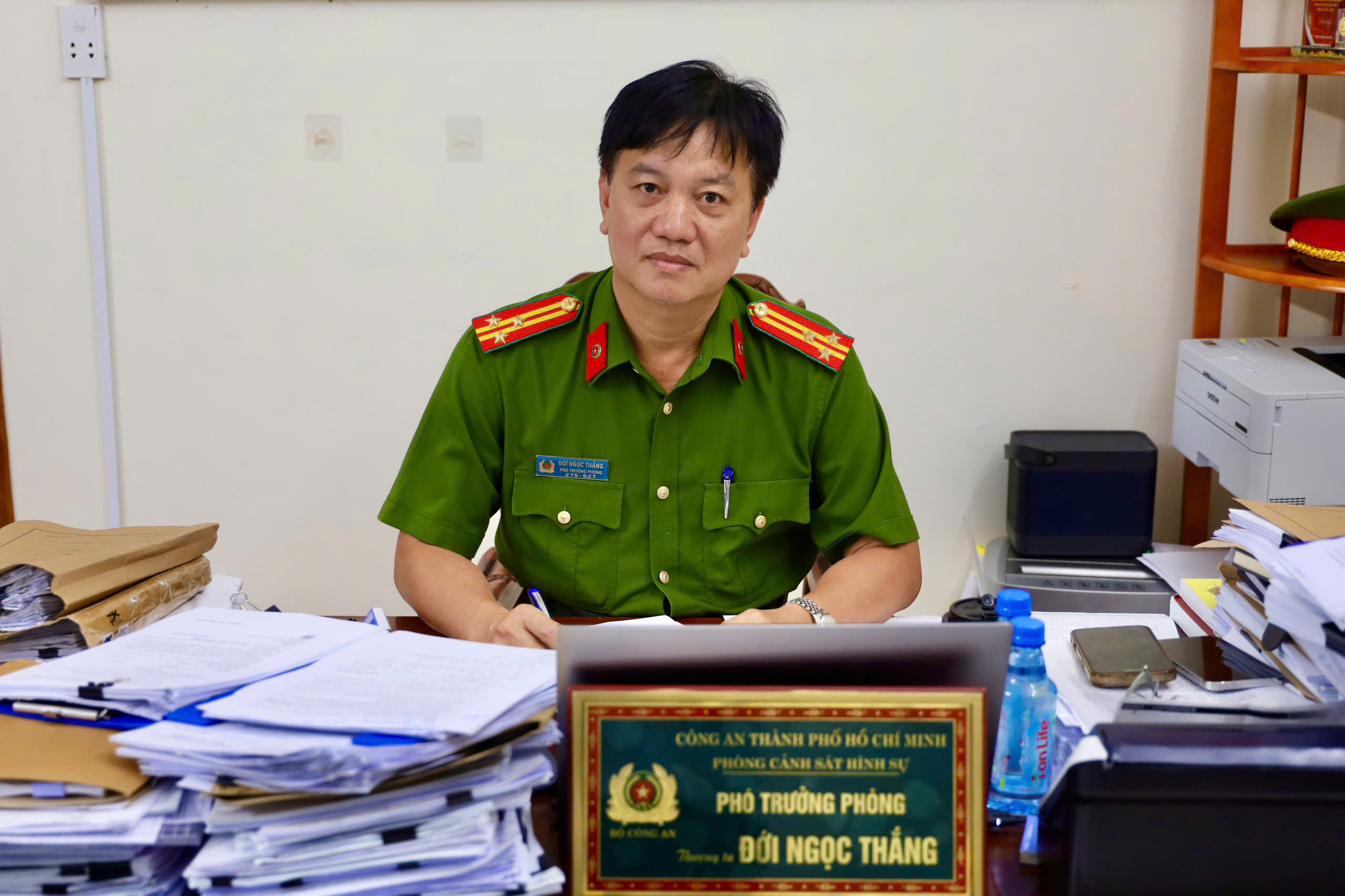 Phỏng vấn độc quyền: Tội phạm đường phố, giang hồ núp bóng doanh nghiệp ở TPHCM không còn đất sống - Ảnh 3.