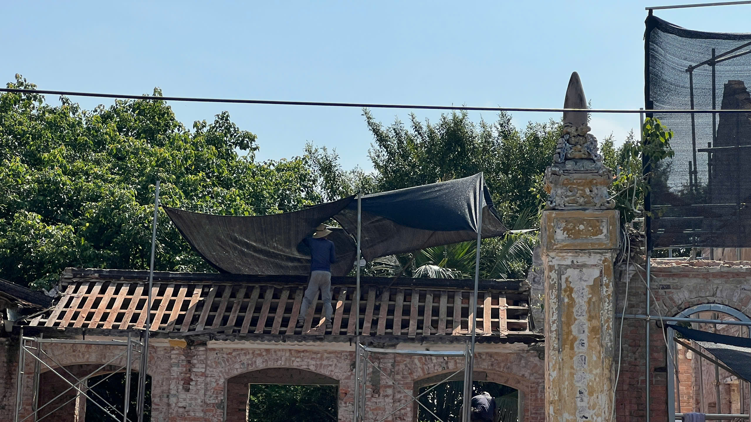 Quốc Tử gi&aacute;m đang tr&ugrave;ng tu, khi n&agrave;o xong? - Ảnh 8.