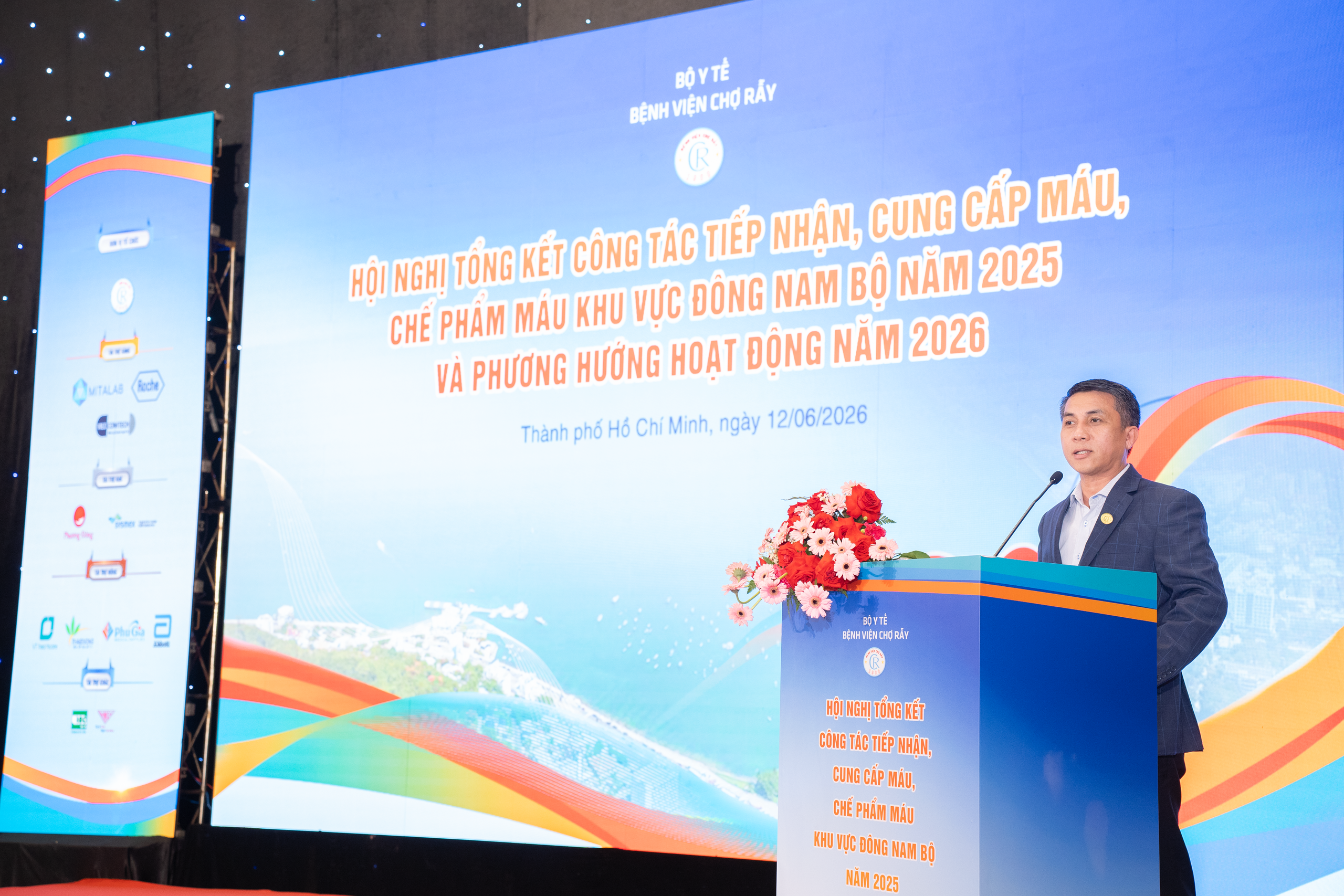 xây dựng