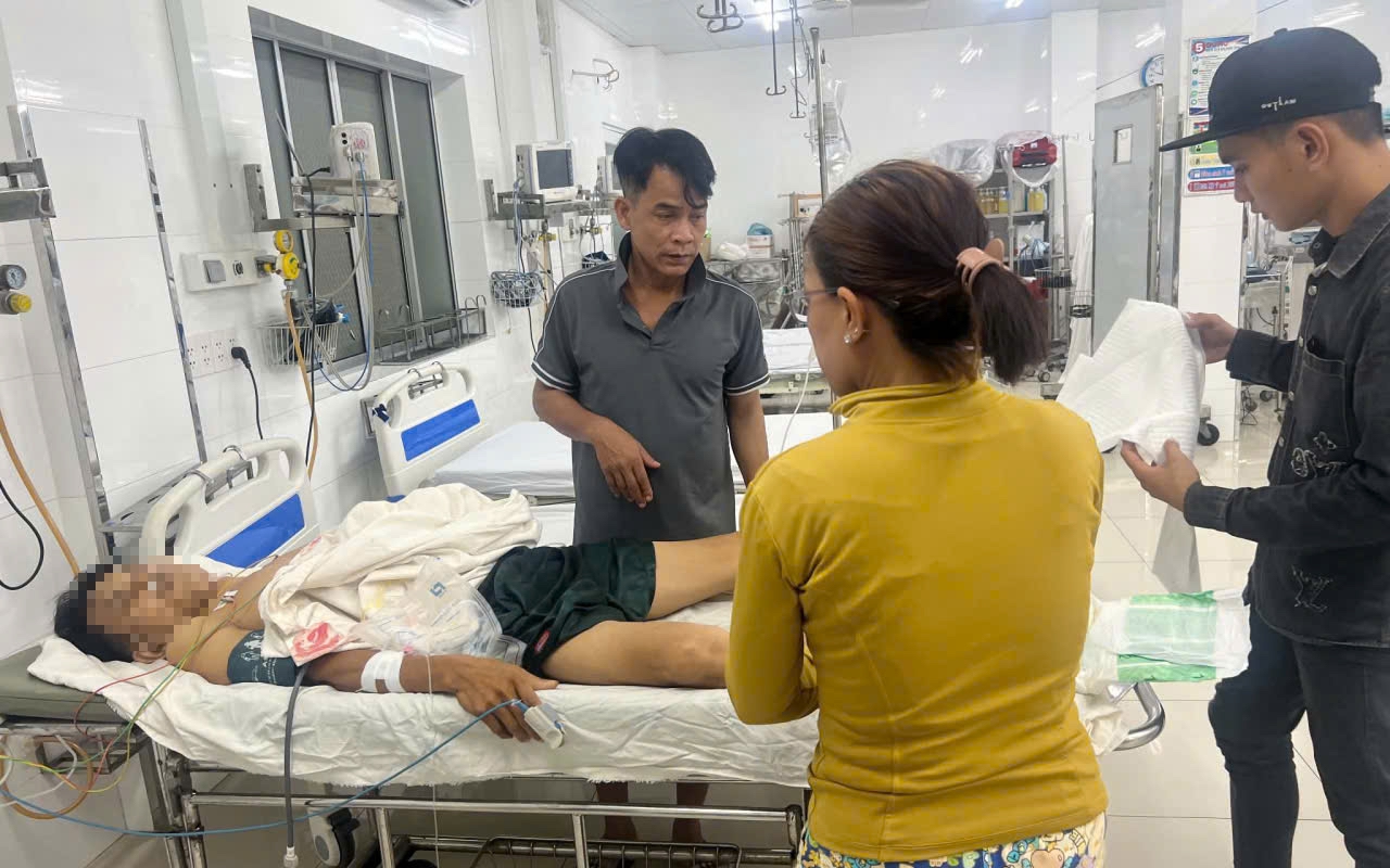 Bắt giữ thanh niên cướp giật vé số trong vòng vài giờ tại Tây Ninh - Ảnh 2. Bắt giữ thanh niên cướp giật vé số trong vòng vài giờ tại Tây Ninh - Ảnh 2.