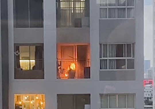 Đang điều tra hai vụ cháy tại TPHCM ngày 13 - 6 không gây thương vong - Ảnh 1. Đang điều tra hai vụ cháy tại TPHCM ngày 13 - 6 không gây thương vong - Ảnh 1.