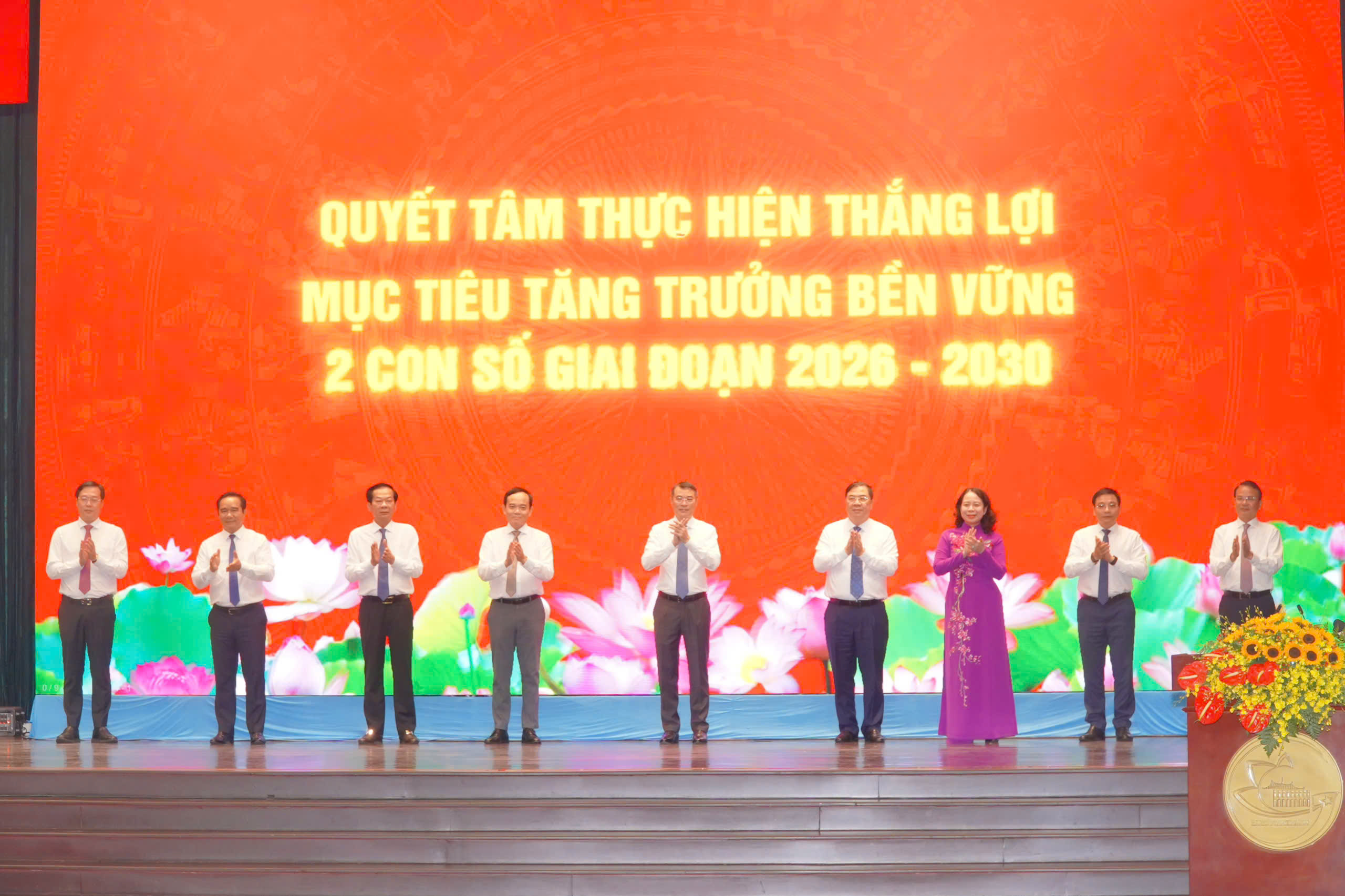 - Ảnh 7. - Ảnh 7.