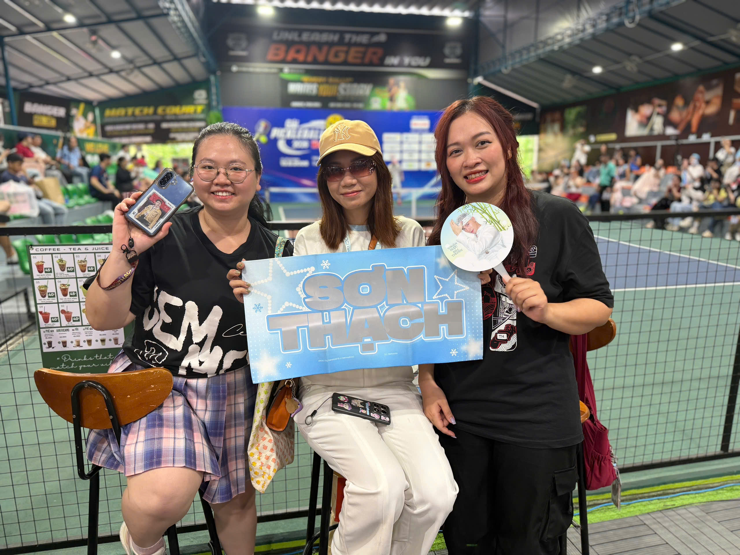 Đại sứ S.T Sơn Thạch hết m&igrave;nh tại Giải Pickleball B&aacute;o Người Lao Động 2026 - Ảnh 6.