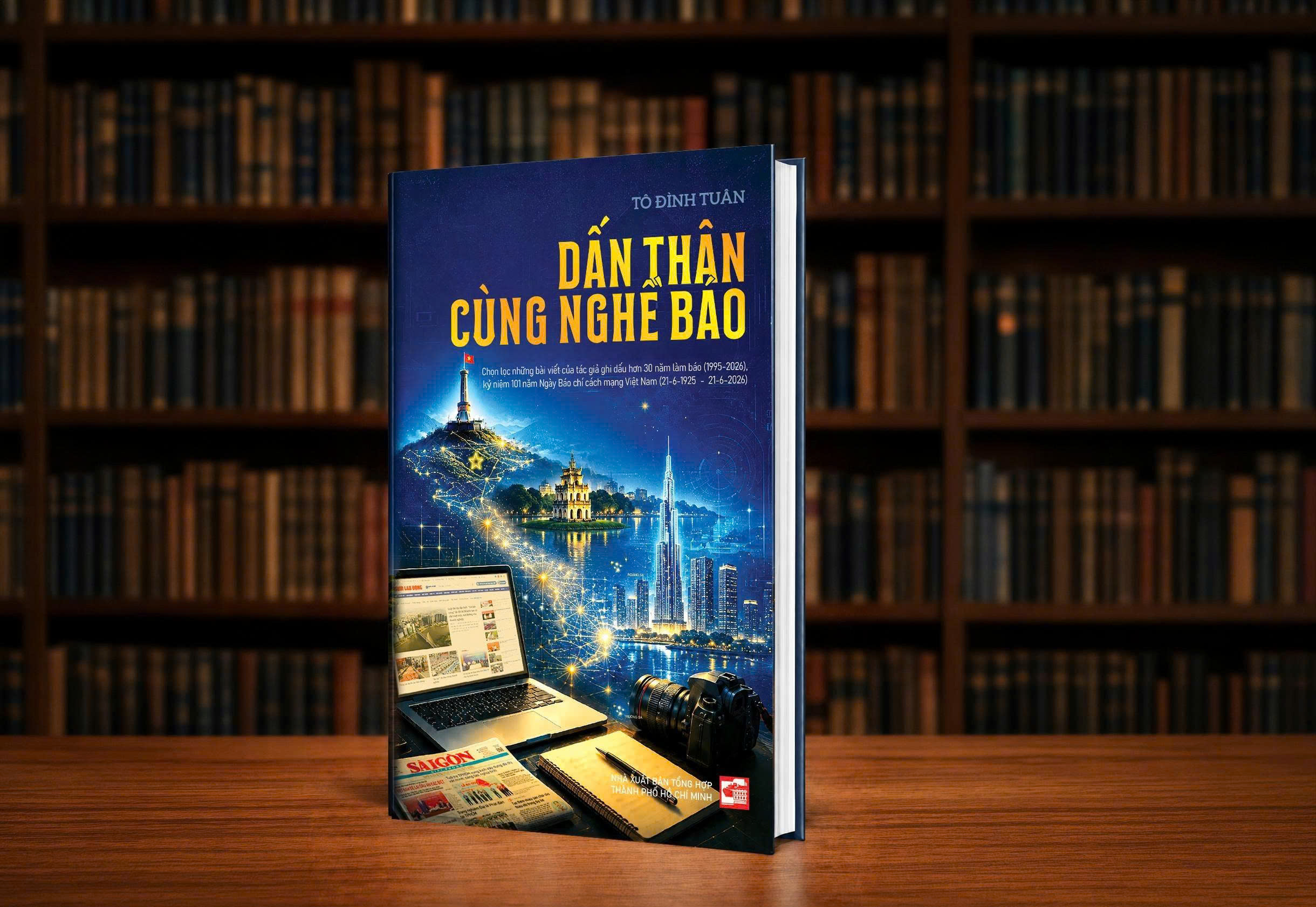 RA MẮT SÁCH