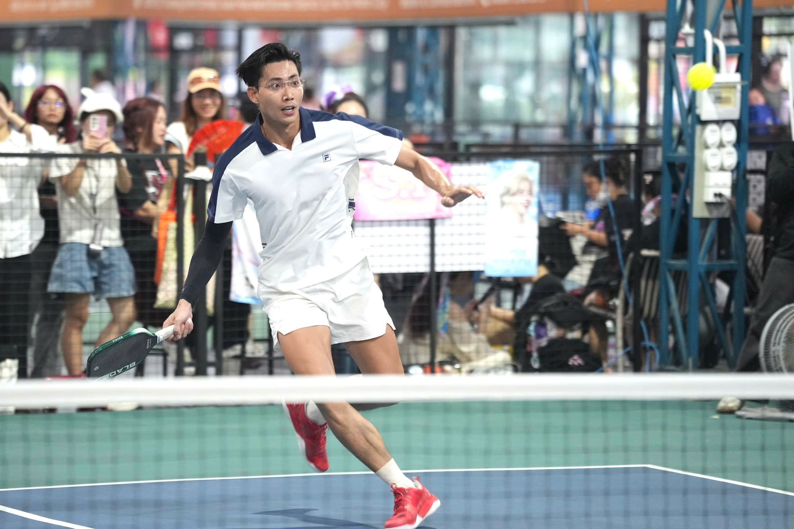 Giải pickleball B&aacute;o Người Lao Động năm 2026: Diễn vi&ecirc;n Th&uacute;y Ng&acirc;n gi&agrave;nh giải nhất cặp đ&ocirc;i nam nữ nghệ - Ảnh 7.