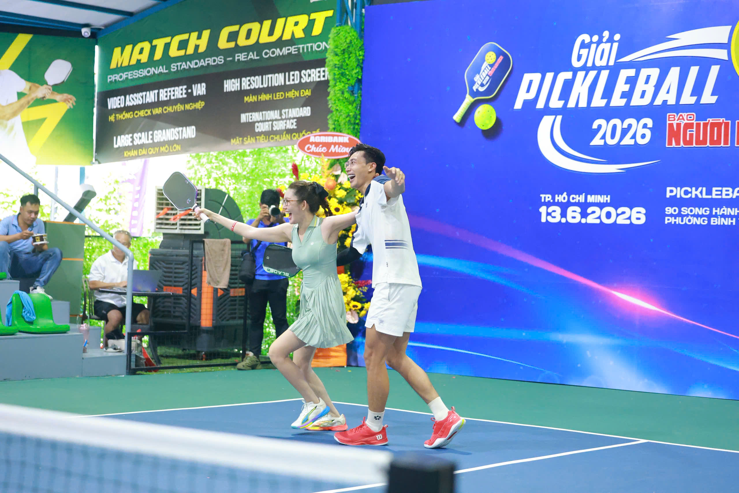 Giải pickleball B&aacute;o Người Lao Động năm 2026: Diễn vi&ecirc;n Th&uacute;y Ng&acirc;n gi&agrave;nh giải nhất cặp đ&ocirc;i nam nữ nghệ - Ảnh 12.