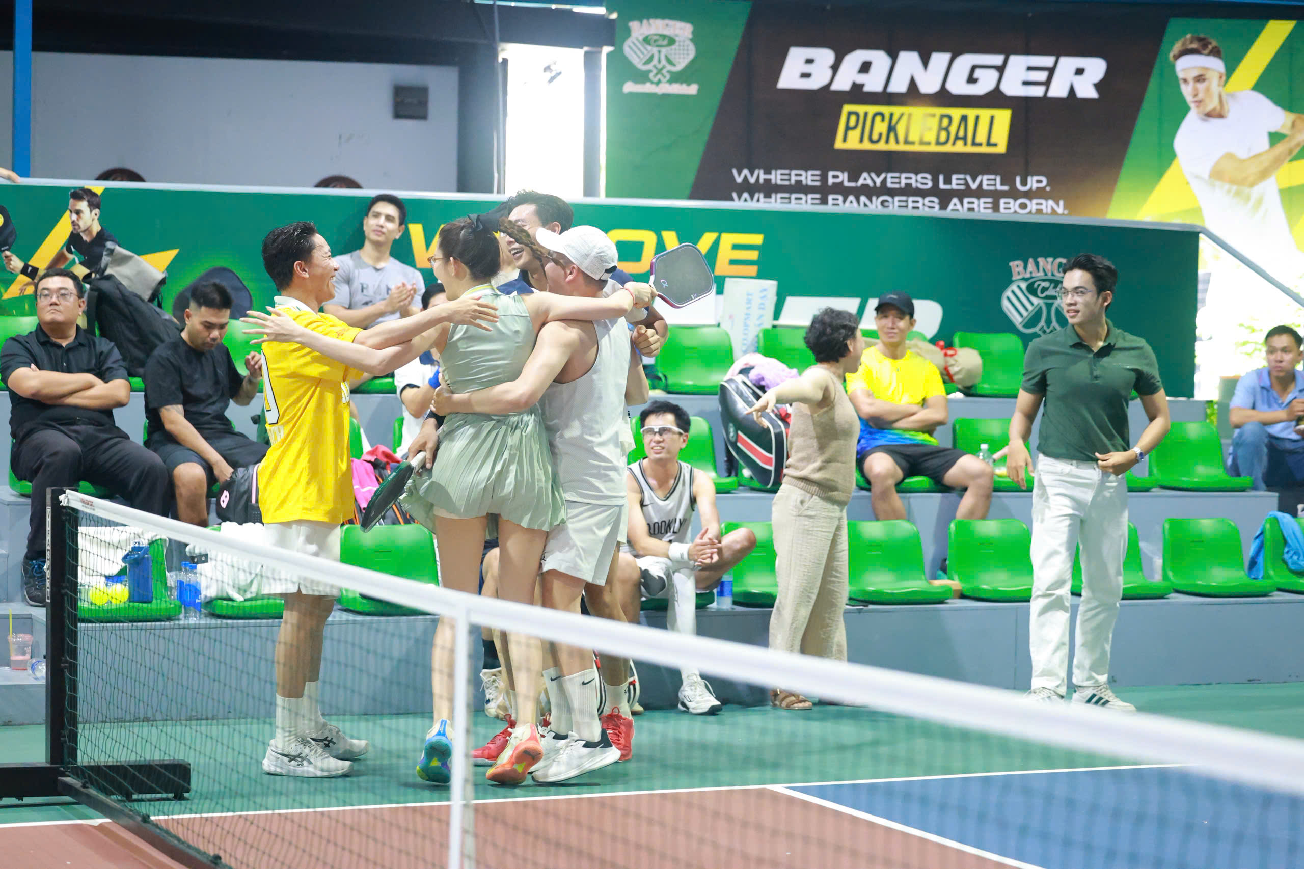 Giải pickleball B&aacute;o Người Lao Động năm 2026: Diễn vi&ecirc;n Th&uacute;y Ng&acirc;n gi&agrave;nh giải nhất cặp đ&ocirc;i nam nữ nghệ - Ảnh 14.