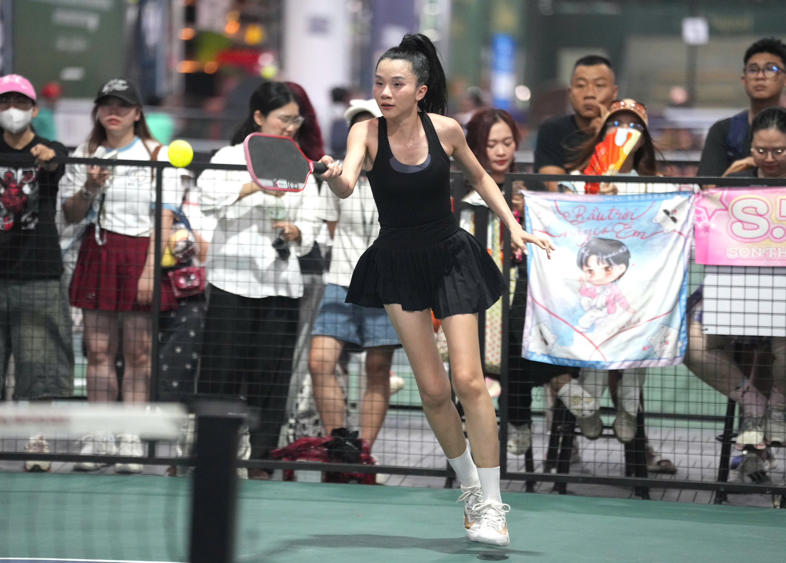 Giải pickleball B&aacute;o Người Lao Động năm 2026: Diễn vi&ecirc;n Th&uacute;y Ng&acirc;n gi&agrave;nh giải nhất cặp đ&ocirc;i nam nữ nghệ - Ảnh 11.