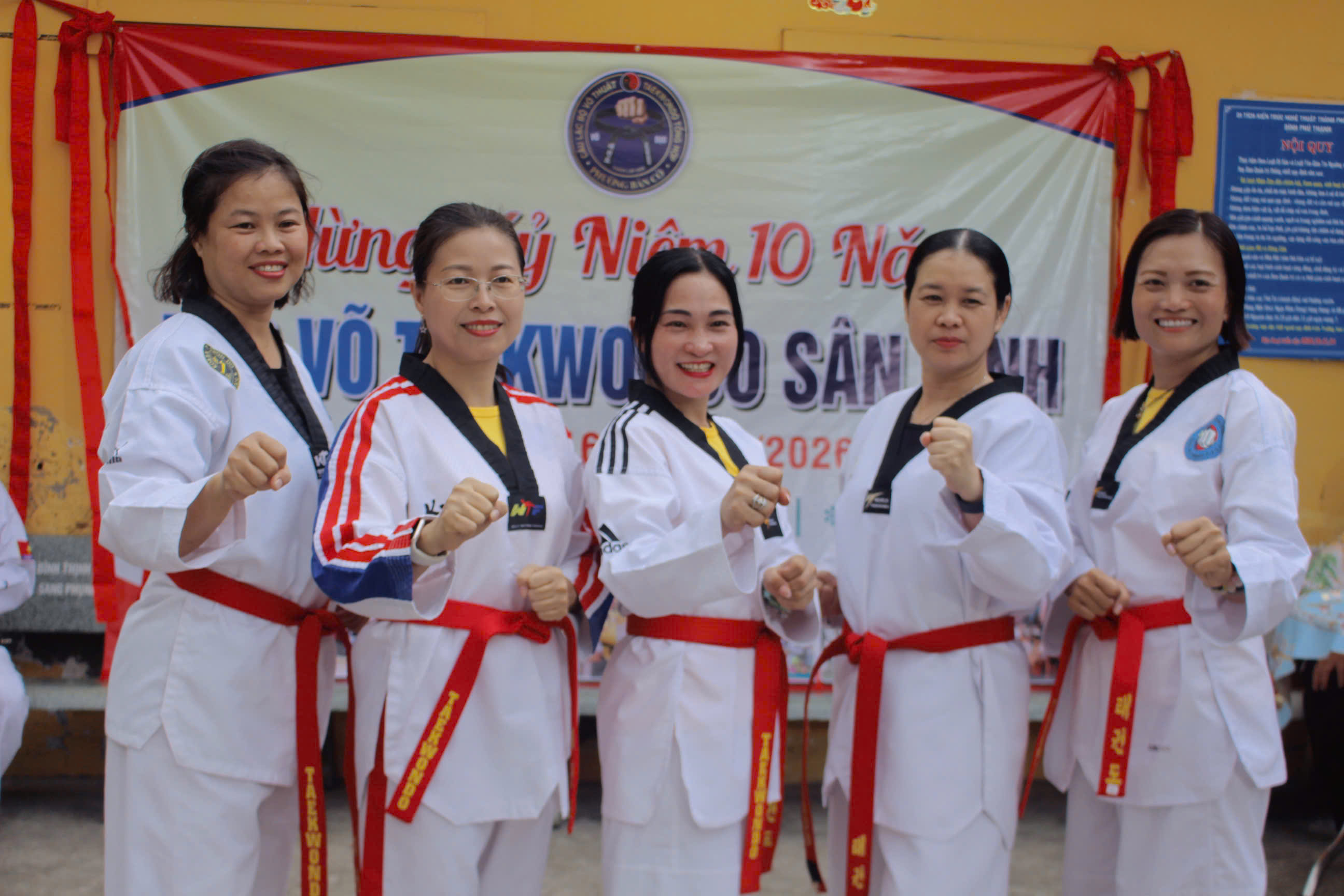 Hành trình gieo chữ "Nhẫn", dựng chữ "Tâm" - Ảnh 7. Hành trình gieo chữ "Nhẫn", dựng chữ "Tâm" - Ảnh 7.