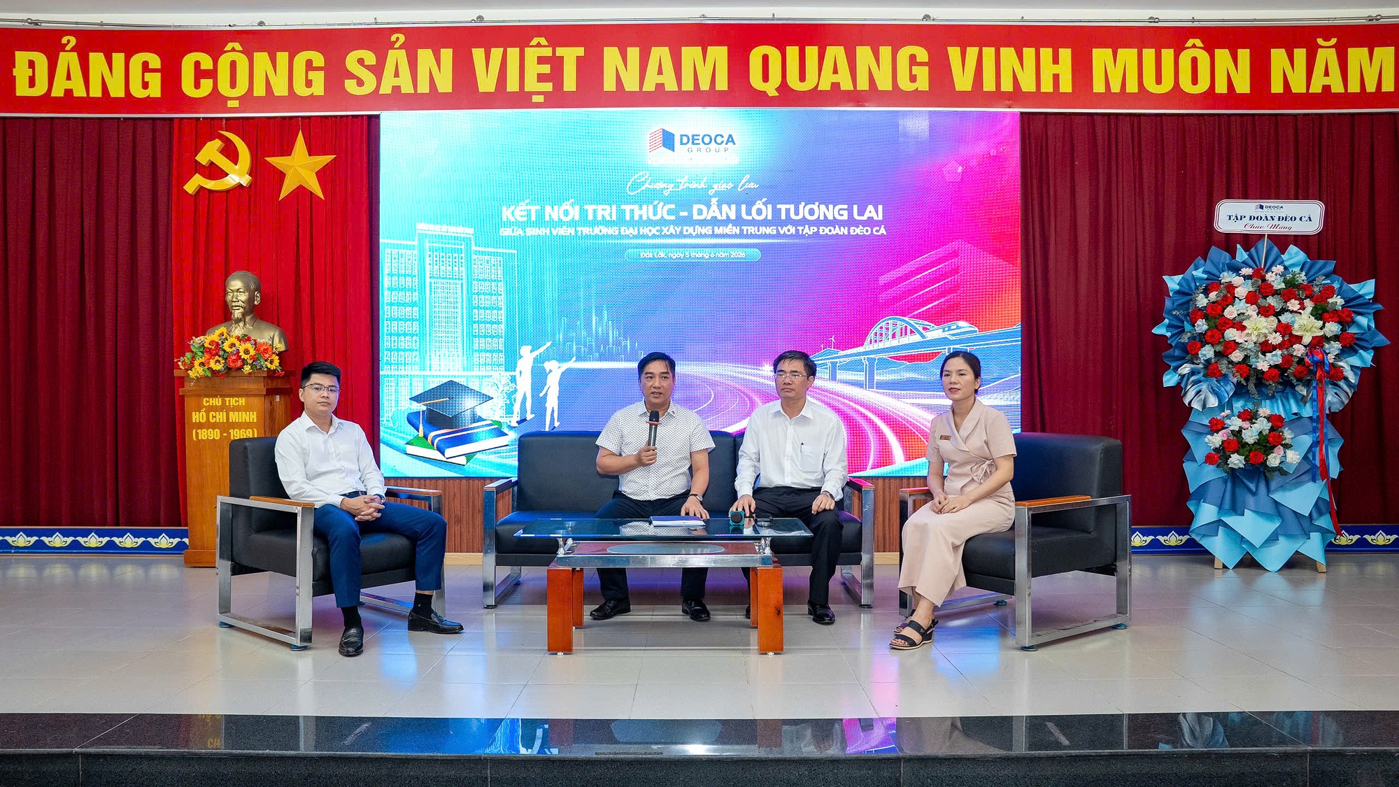 Chủ tịch Tập đoàn Đèo Cả truyền lửa khát vọng cho những kỹ sư tương lai - Ảnh 1.