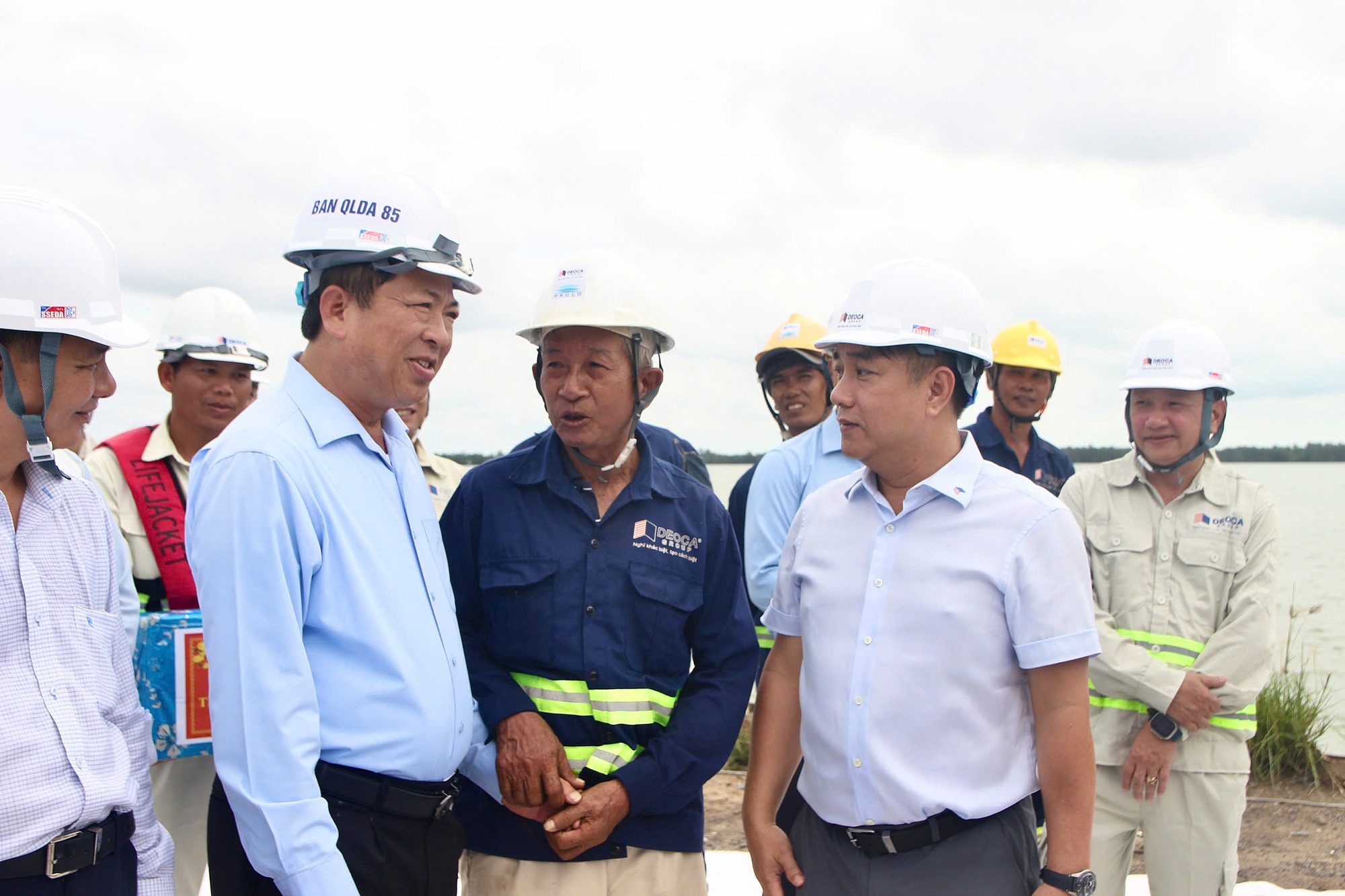Bộ trưởng Bộ X&acirc;y dựng n&oacute;i về hệ lụy khi người lao động "nhảy" việc li&ecirc;n tục - Ảnh 1.