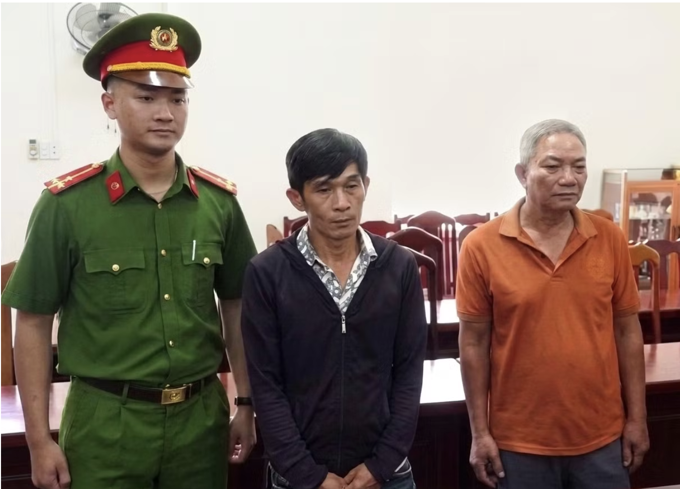 Khởi tố 2 đối tượng cầm đầu vụ thiếu tá công an hi sinh khi chống