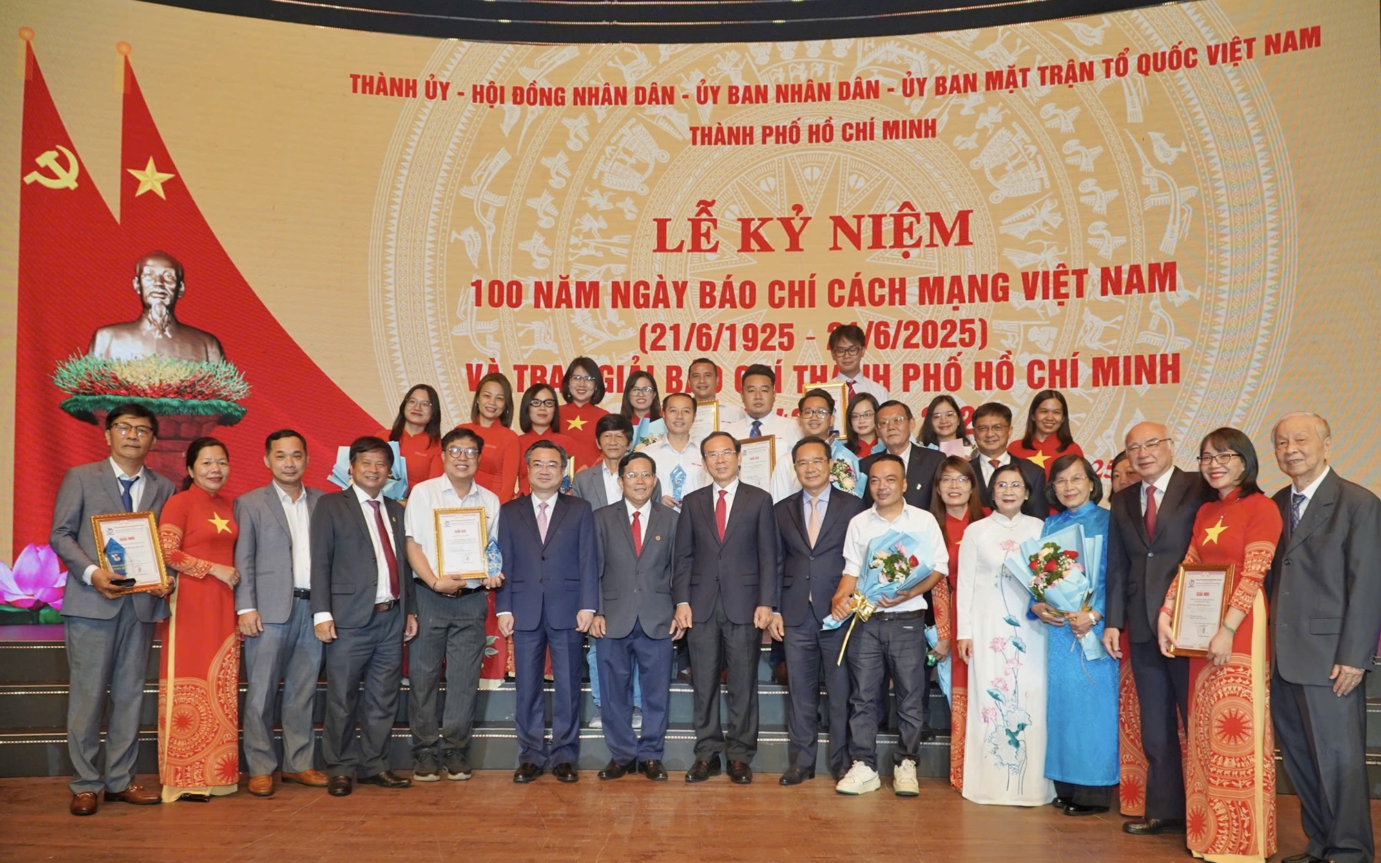 Báo chí TPHCM là điểm sáng của báo chí cách mạng Việt Nam - Ảnh 5.