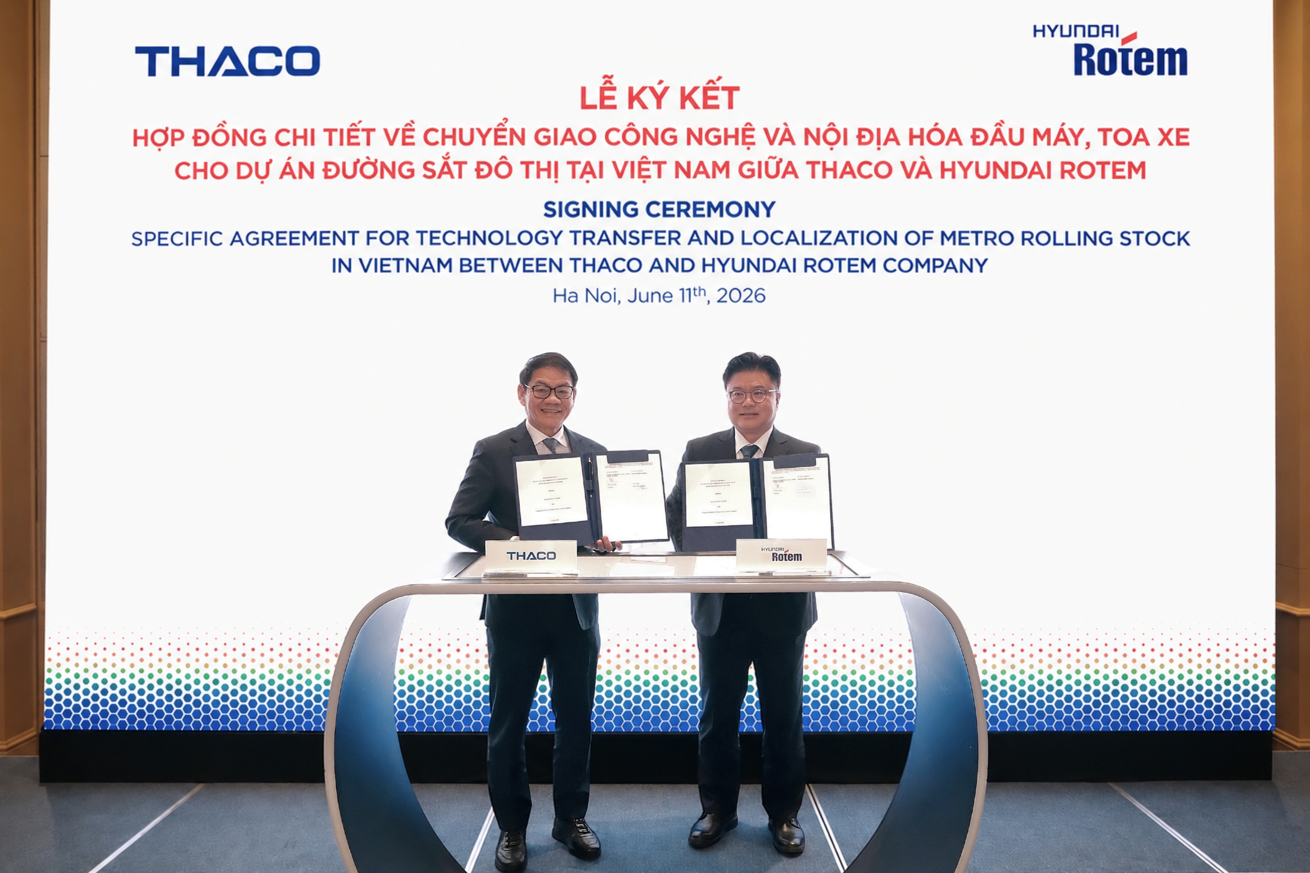 THACO và Hyundai Rotem thúc đẩy nội địa hóa sản xuất đầu máy, toa xe metro tại Việt Nam 1 THACO và Hyundai Rotem thúc đẩy nội địa hóa sản xuất đầu máy, toa xe metro tại Việt Nam - Ảnh 1.