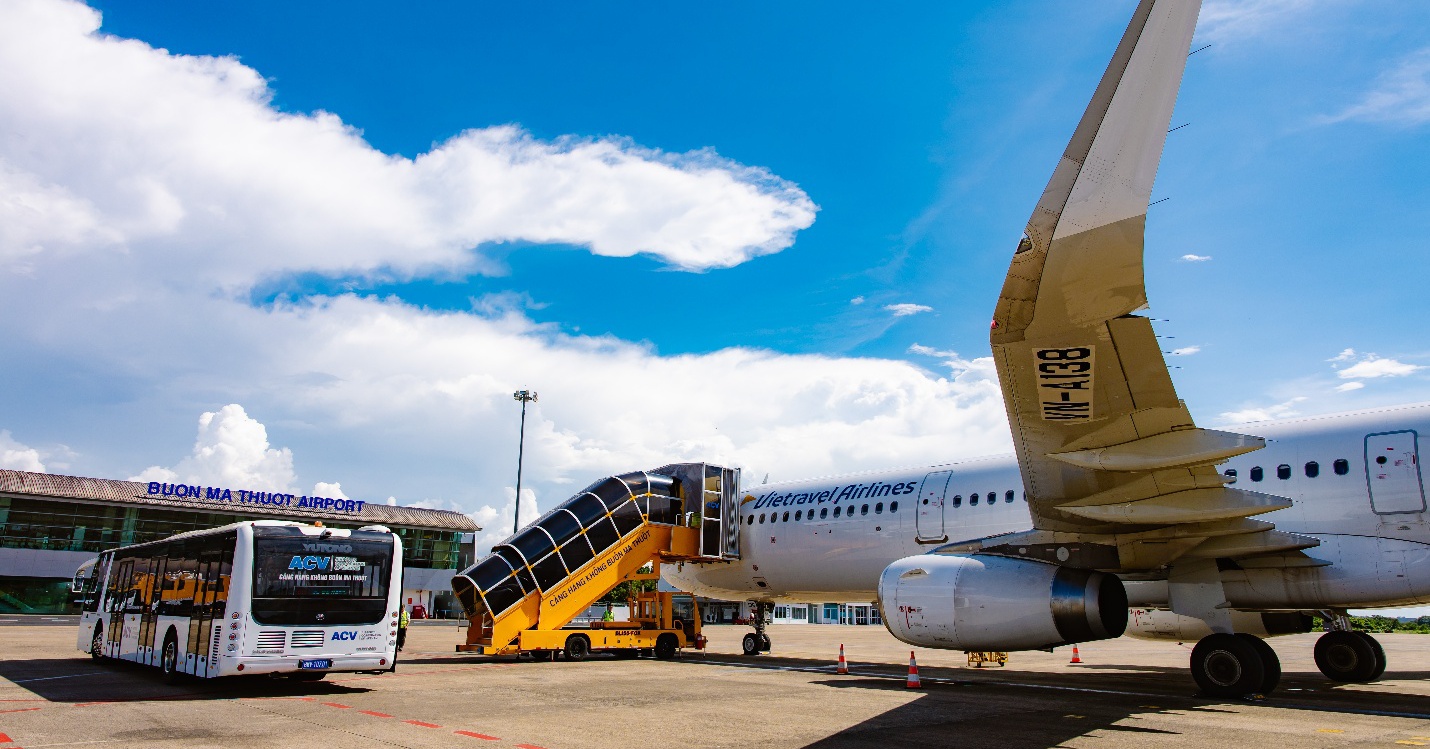 Vietravel Airlines mở rộng mạng đường bay nội địa và quốc tế trong dịp hè 2026