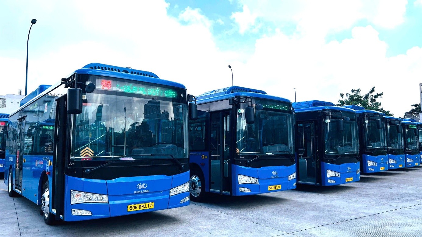 TPHCM đưa xe buýt điện vào tuyến 41 và 57 - Ảnh 1.