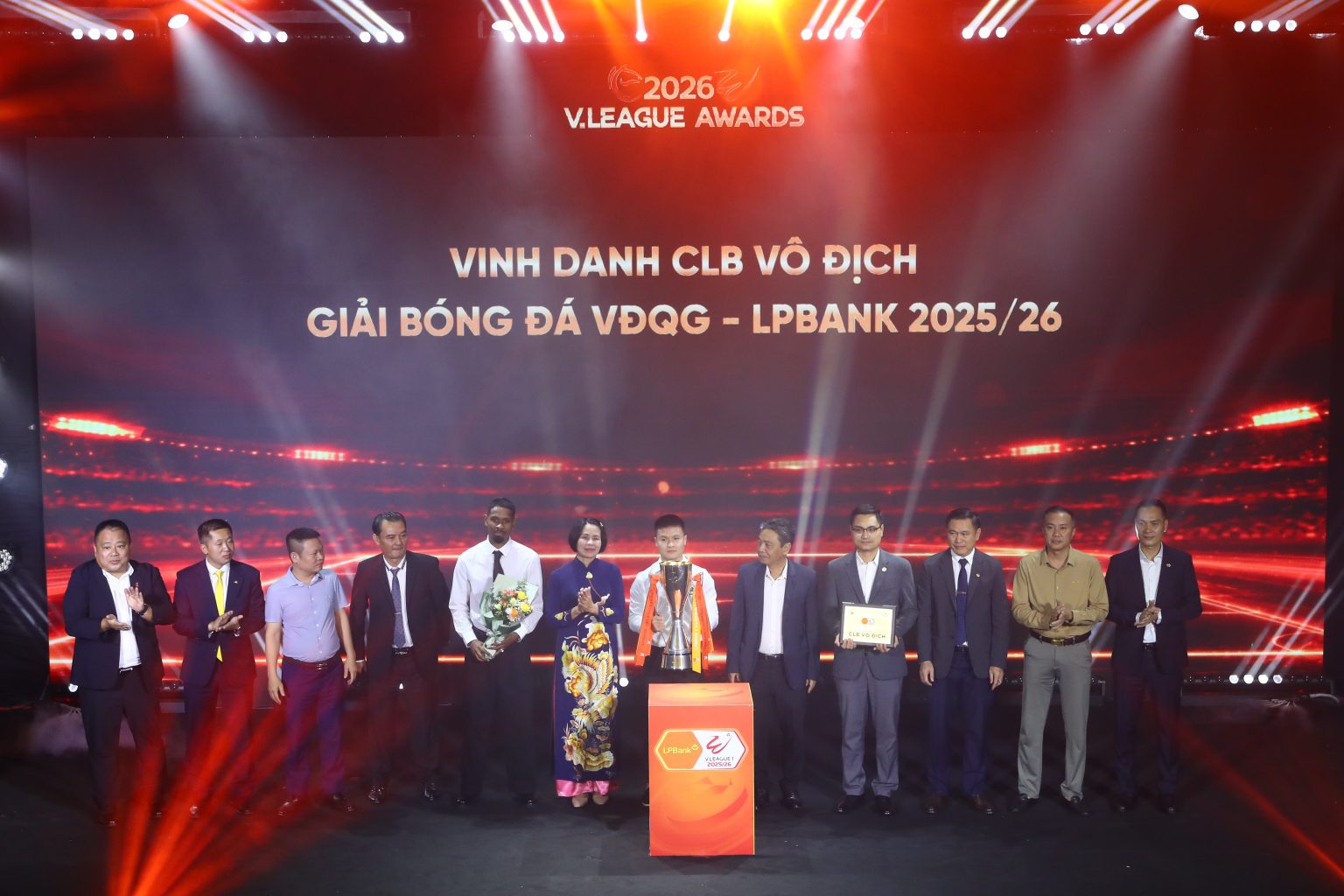 V-League Awards 2026: Dấu mốc 25 năm và khát vọng nâng tầm bóng đá chuyên nghiệp Việt Nam - Ảnh 1.