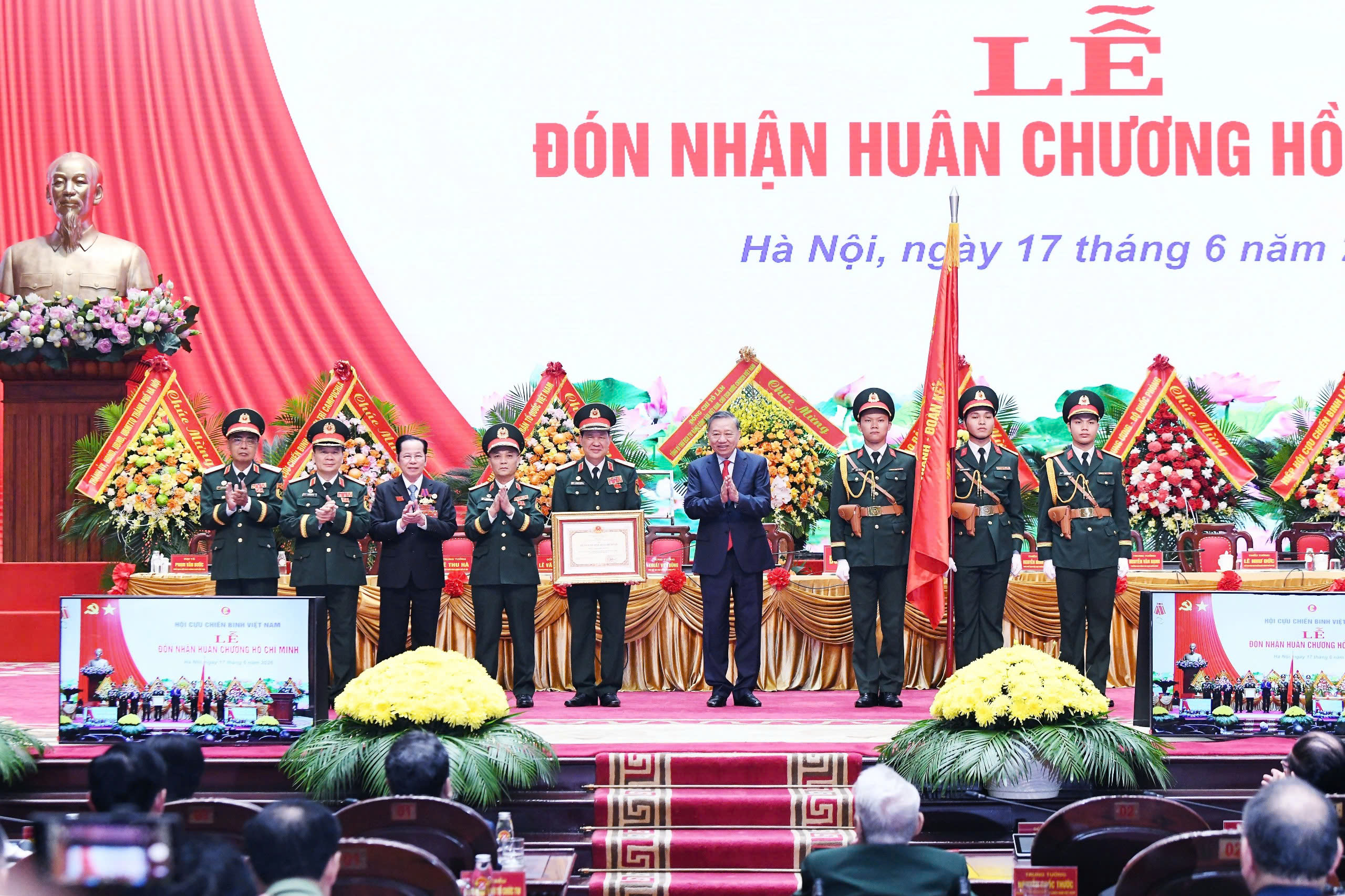 Sáng đẹp phẩm chất Sáng đẹp phẩm chất