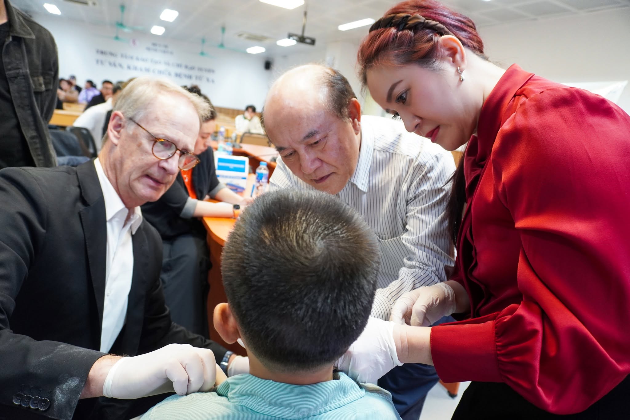 Nhiều suất phẫu thuật miễn phí cho trẻ hở môi - hàm ếch - Ảnh 1.