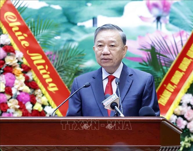 Tiếp tục xây dựng Hội Cựu chiến binh Việt Nam vững mạnh toàn diện - Ảnh 2.