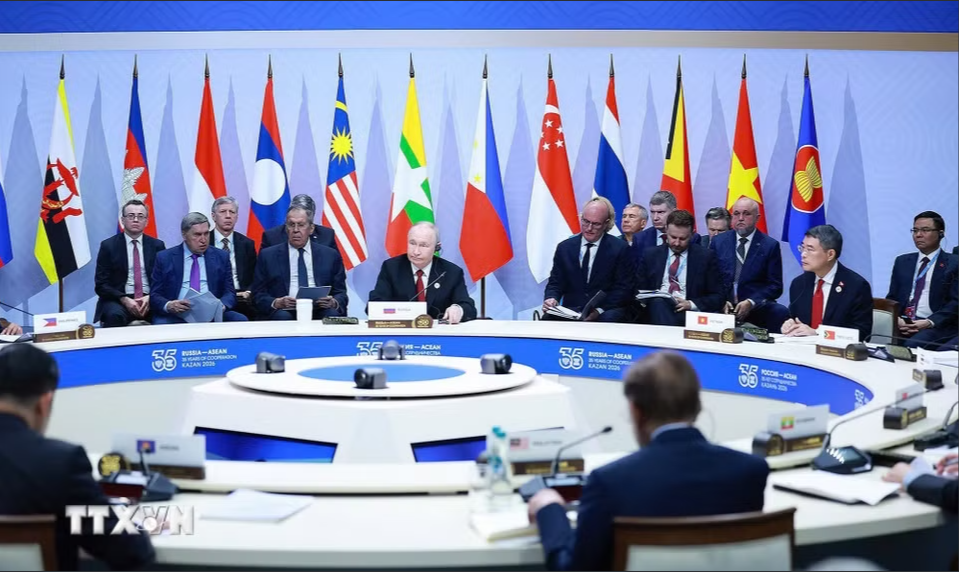 Thủ tướng Lê Minh Hưng dự Hội nghị Cấp cao ASEAN-Nga - Ảnh 6.