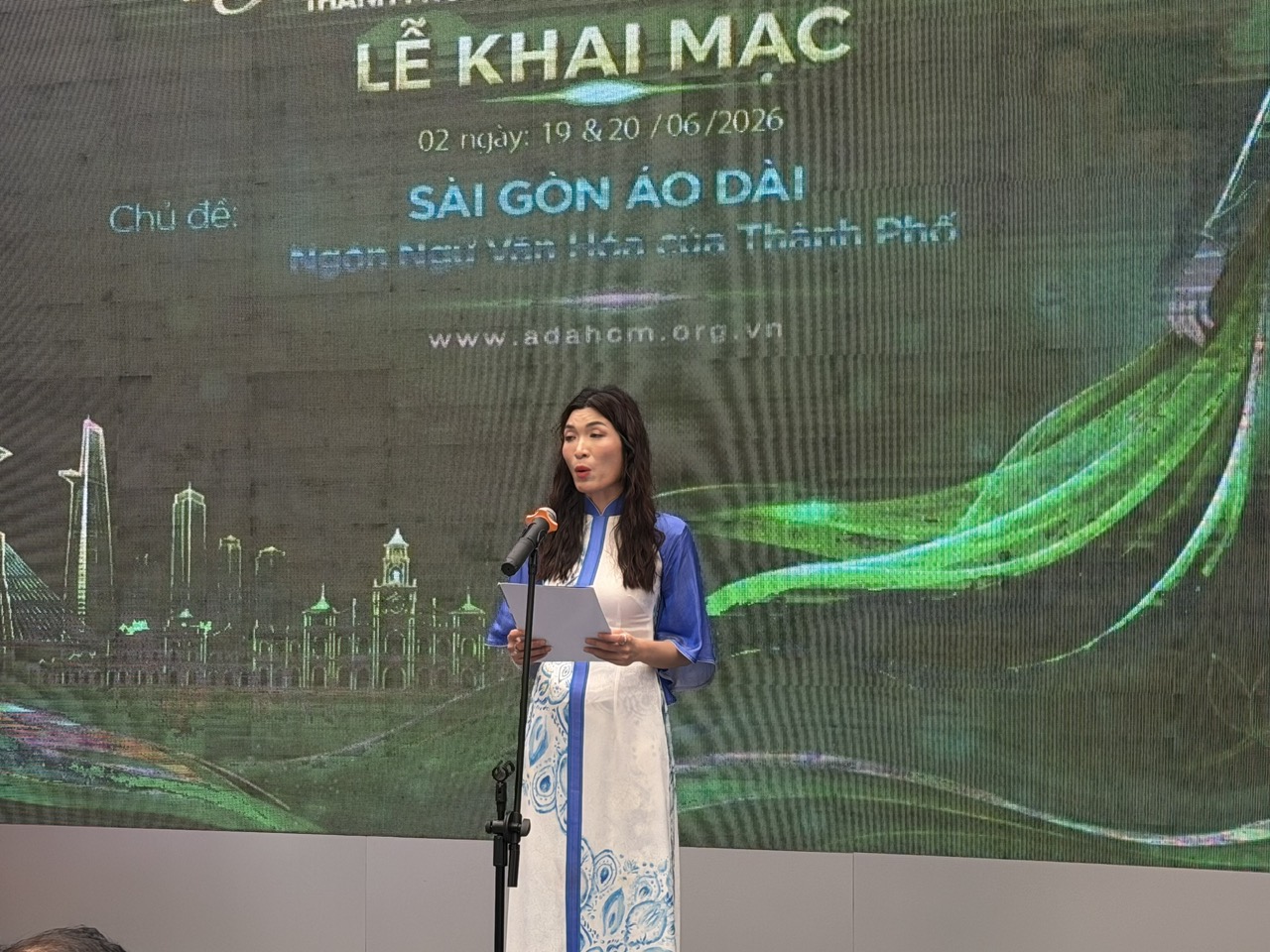 Văn hóa áo dài- giá trị gia tăng ngành công nghiệp văn hóa  - Ảnh 1.
