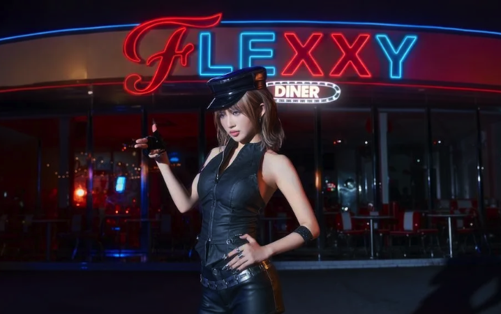 Lexxy gây bất ngờ với hình ảnh tự tin, quyến rũ  - Ảnh 1.
