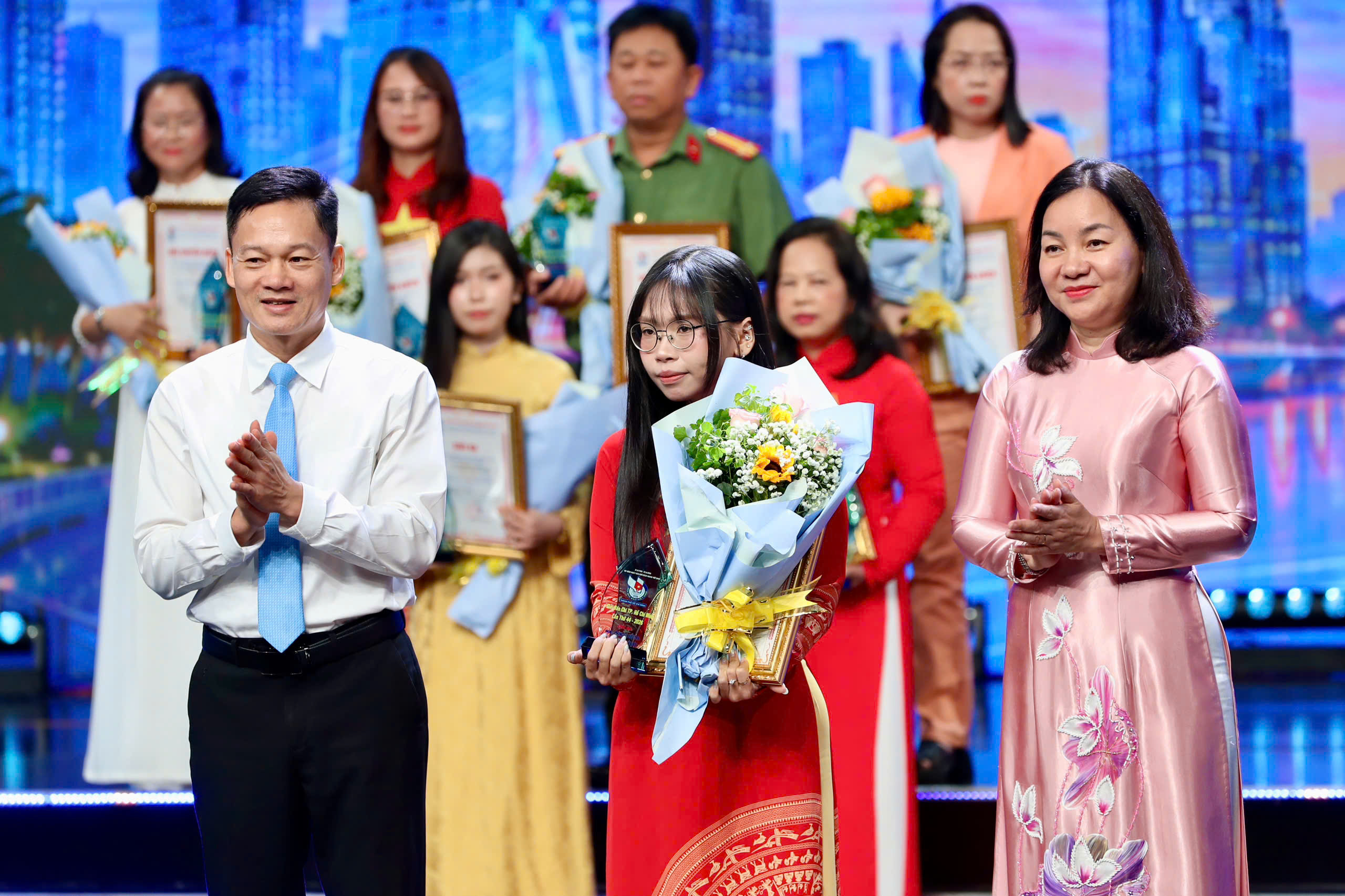 Báo chí TPHCM là điểm sáng của báo chí cách mạng Việt Nam - Ảnh 9.