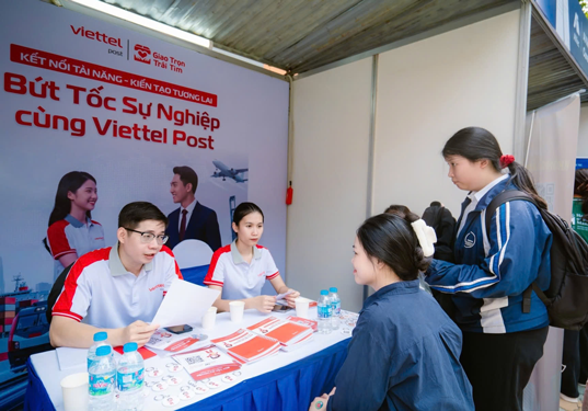 Khoảng cách giữa đào tạo - nhu cầu - Ảnh 1. Khoảng cách giữa đào tạo - nhu cầu - Ảnh 1.