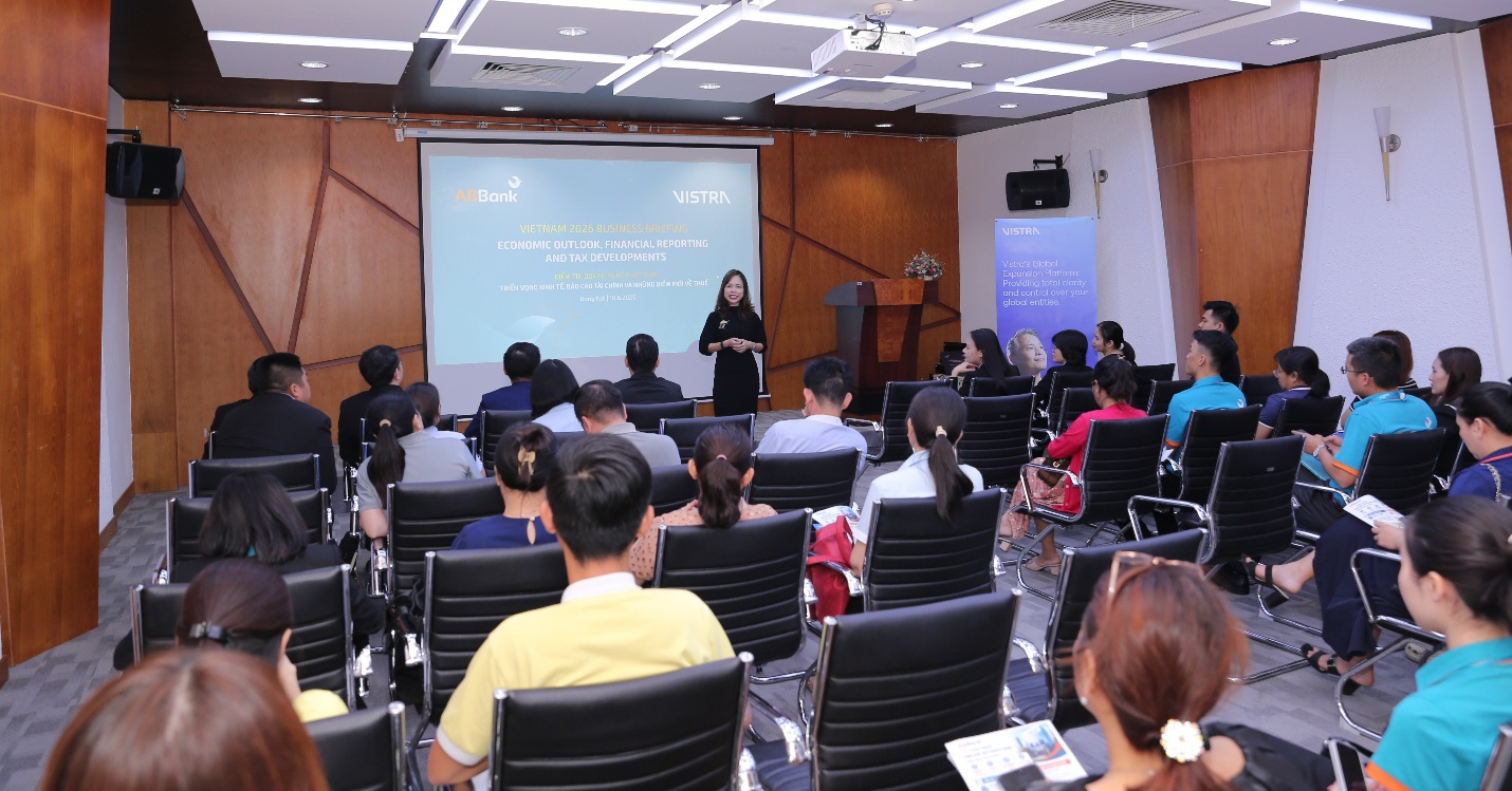 Doanh nghiệp cần chuẩn bị gì trước những thay đổi về kế toán và thuế từ năm 2026?