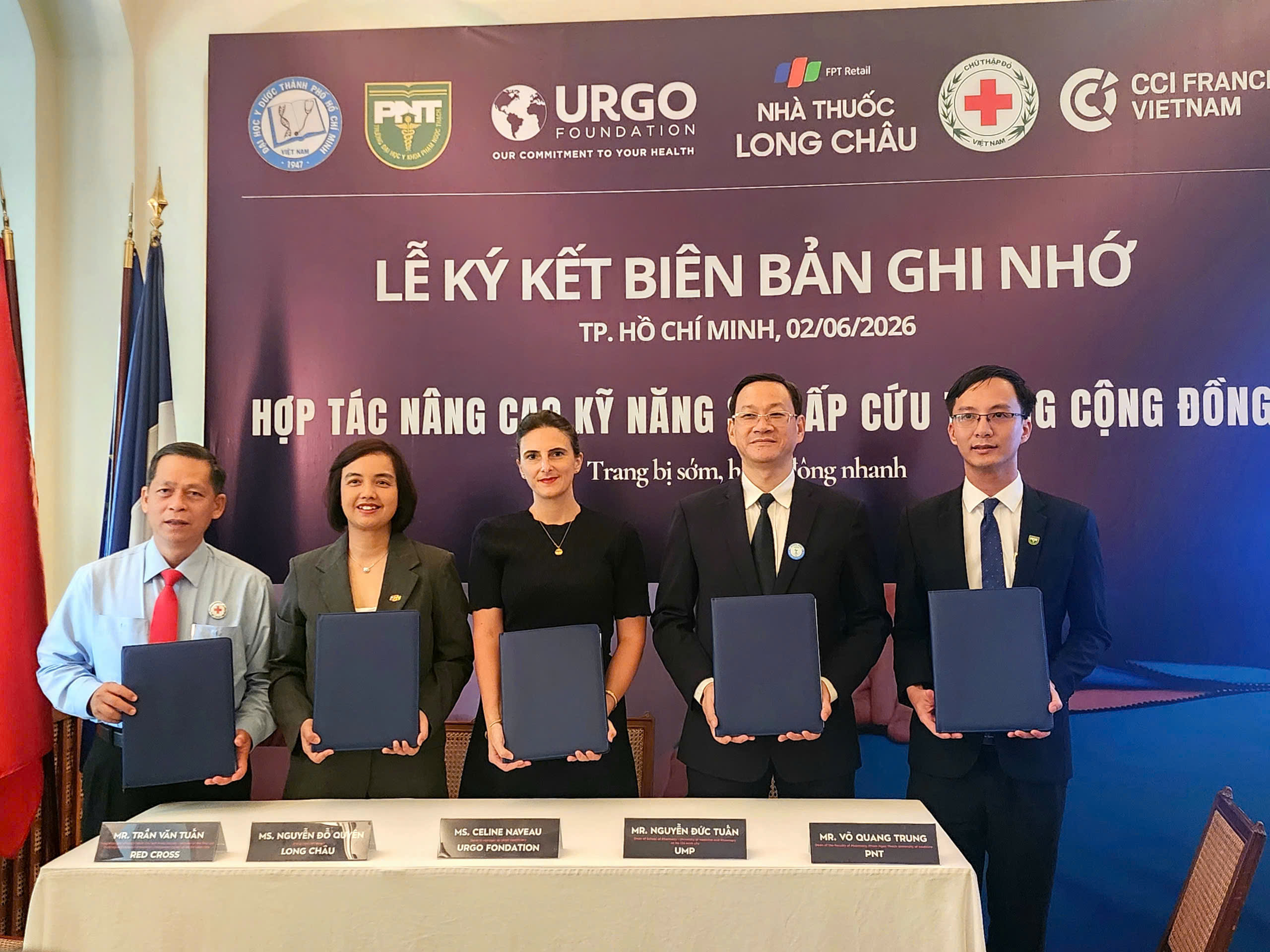 Gần 3.000 bác sĩ Việt Nam được đào tạo từ hợp tác y tế với Pháp - Ảnh 4.