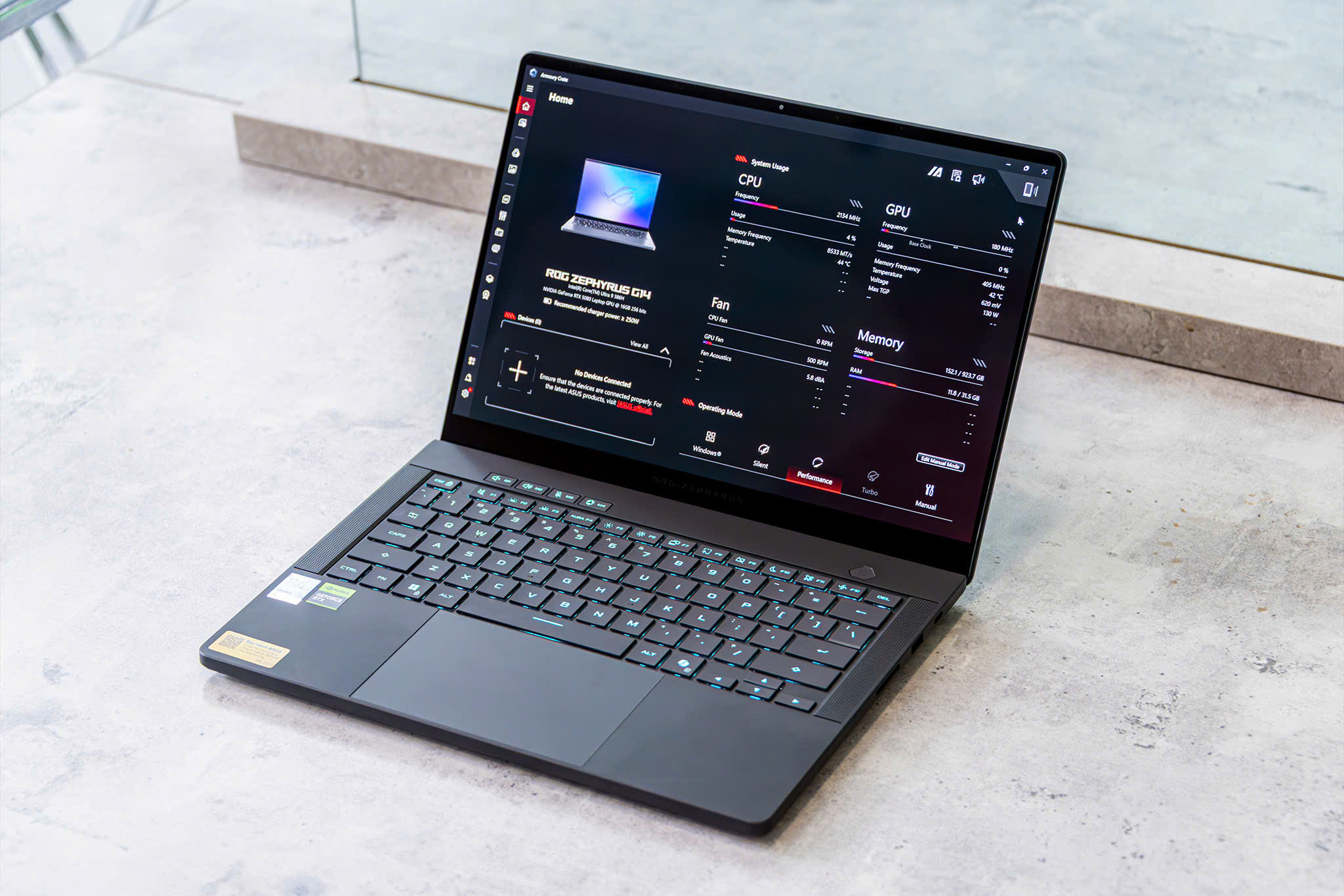 Bộ ba laptop gaming mới tại thị trường Việt Nam - Ảnh 1.