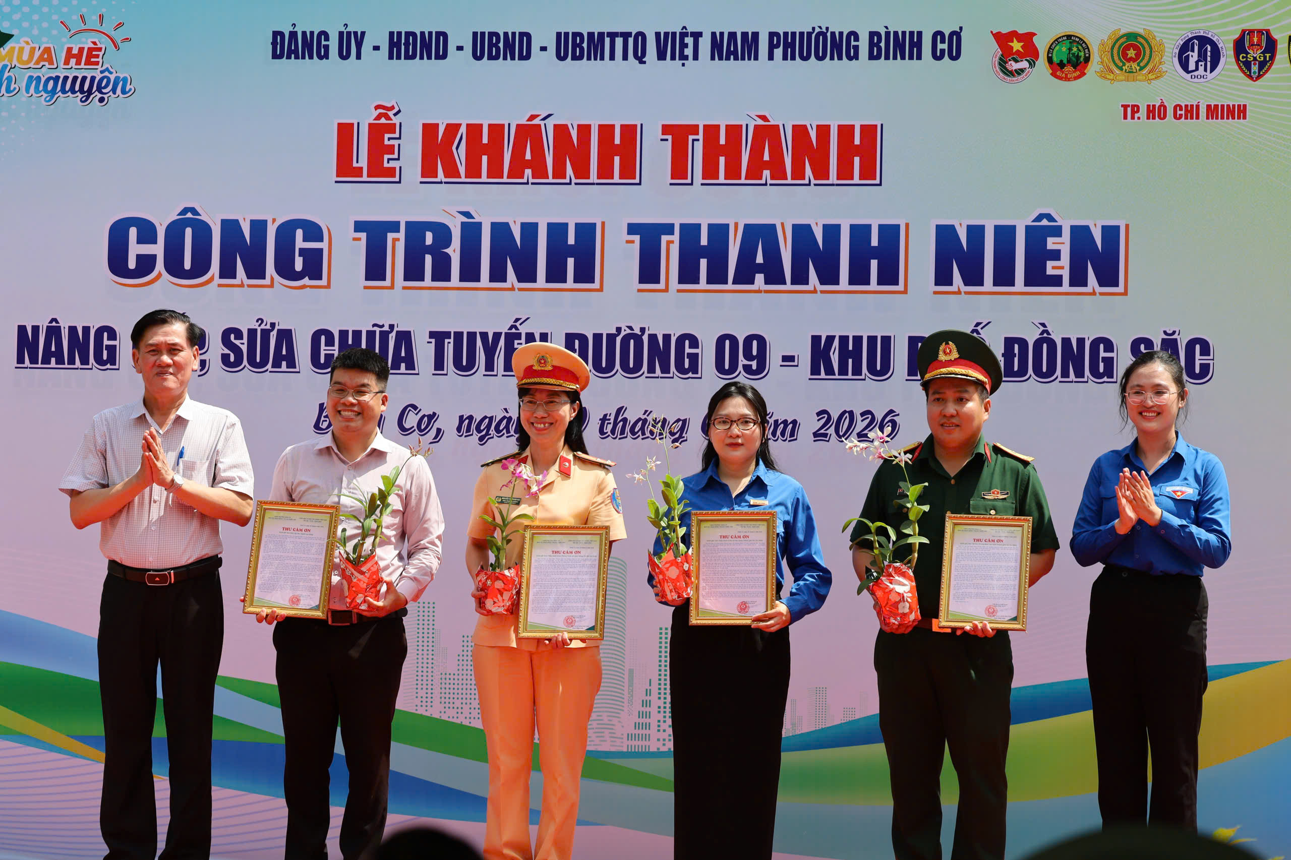 TPHCM: Con đường nối dài nghĩa tình ở Đồng Sặc - Ảnh 7.