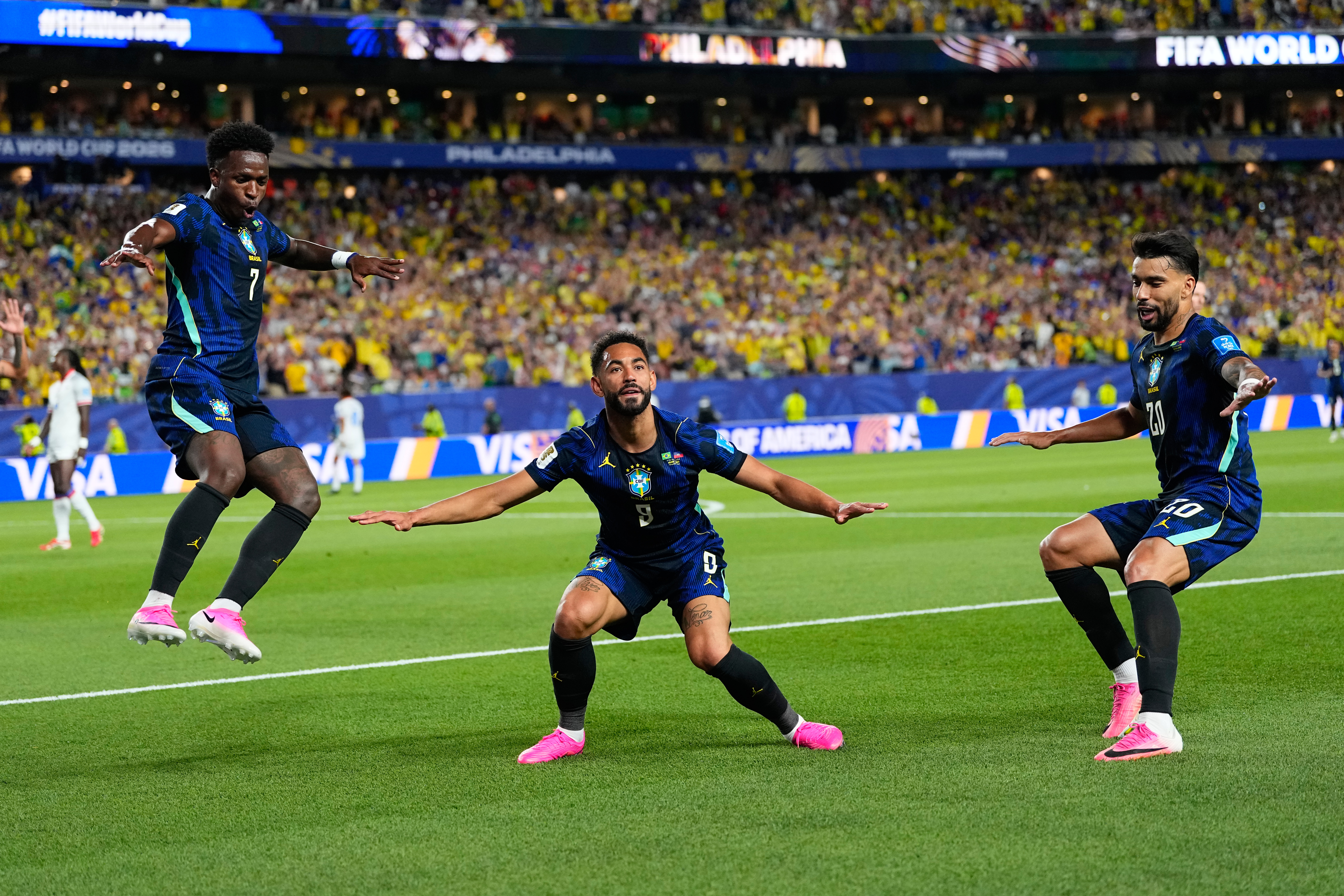 Một Selecao khác dưới tay Ancelotti - Ảnh 1.